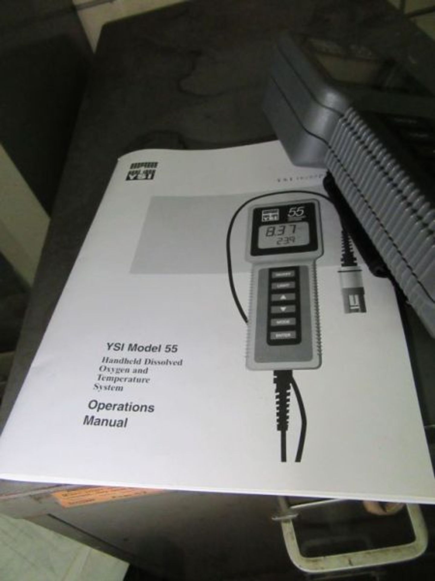 YSI INCORPORATED MODEL 55 HANDHELD DISSOLVED OXGEN AND TEMPERATURE SYSTEM - Image 2 of 4