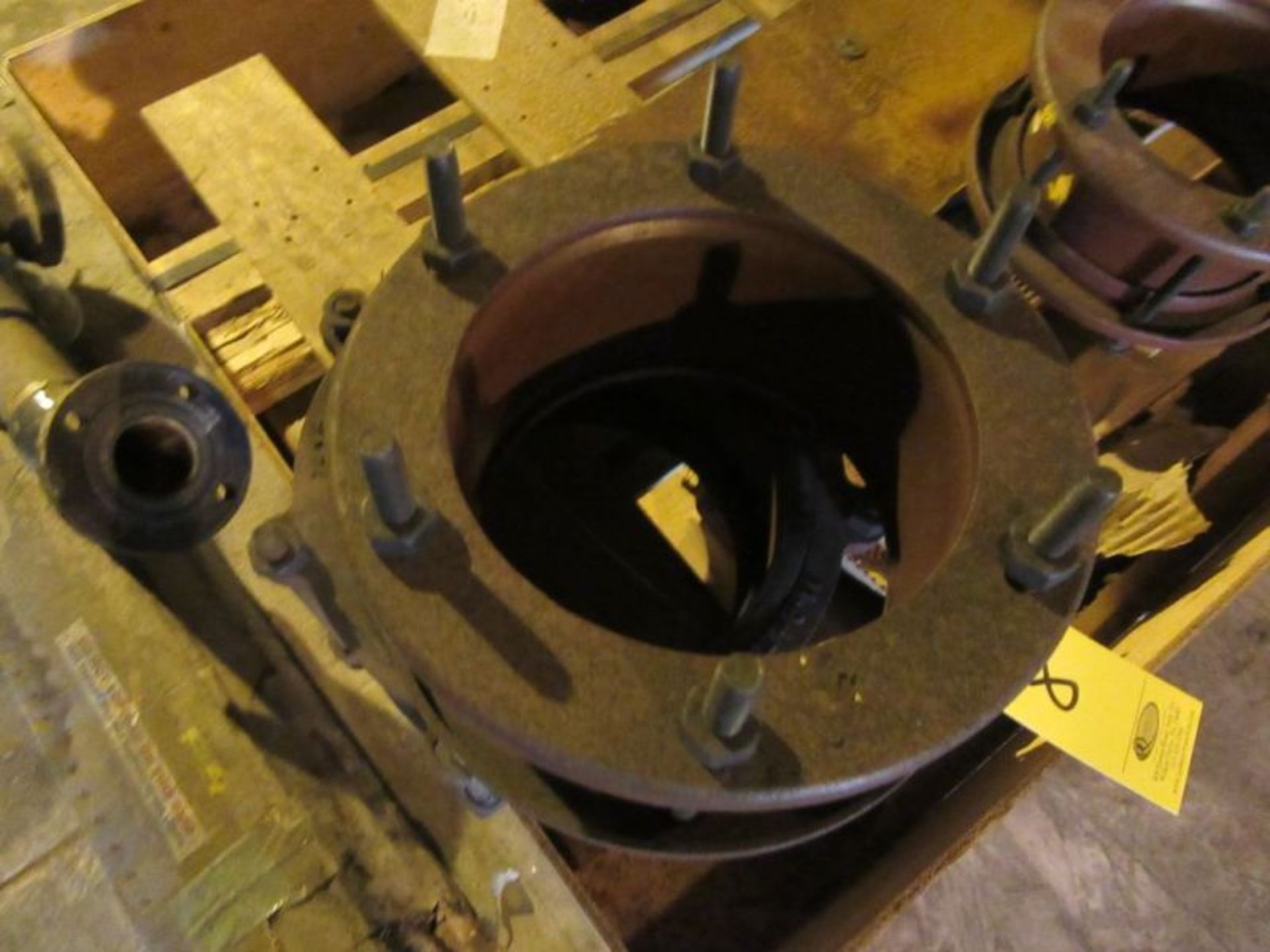 DRESSER STYLE COUPLINGS, BORE SLEEVE, NUT CHANNEL COVERS, VALVES ETC - Image 3 of 4