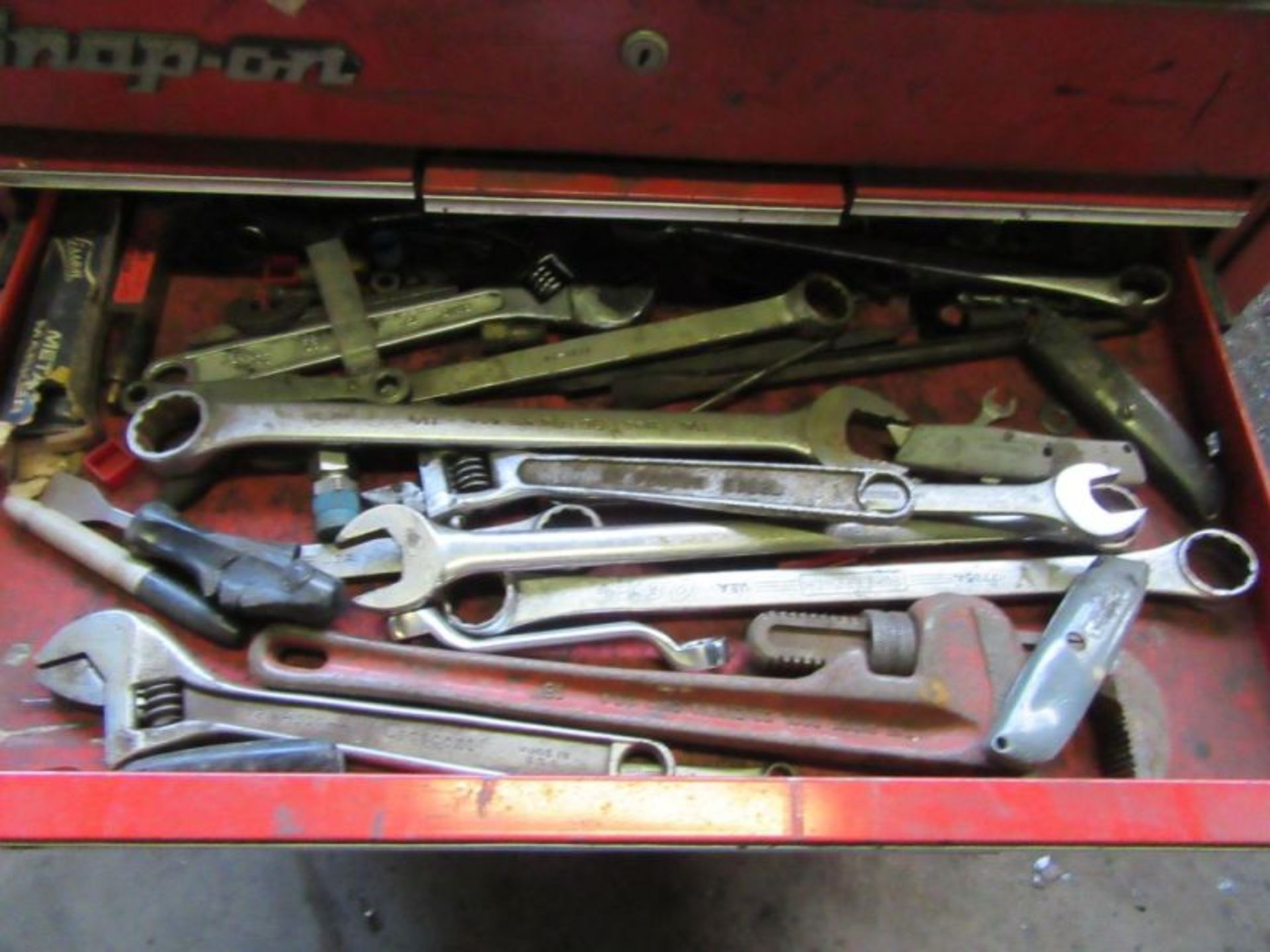 SNAP-ON ROLLABOUT TOOL CART WITH CONTENTS - Image 4 of 8