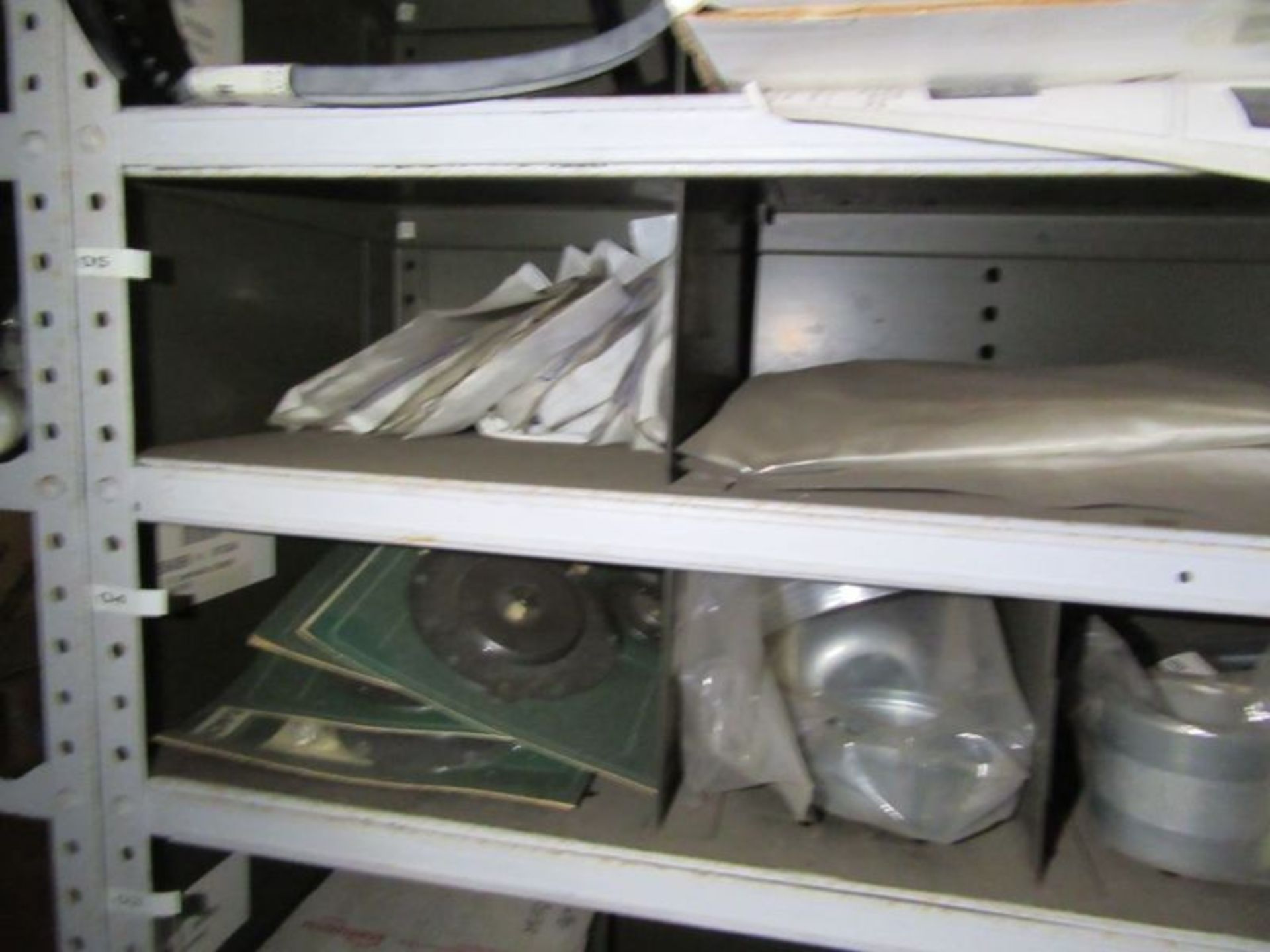 CONTENTS OF 5 SHELVES OF LINER PLATES, SKIRT CYLINDERS, VALVE MIST ELIMINATORS PARTS, ETC - Image 29 of 54