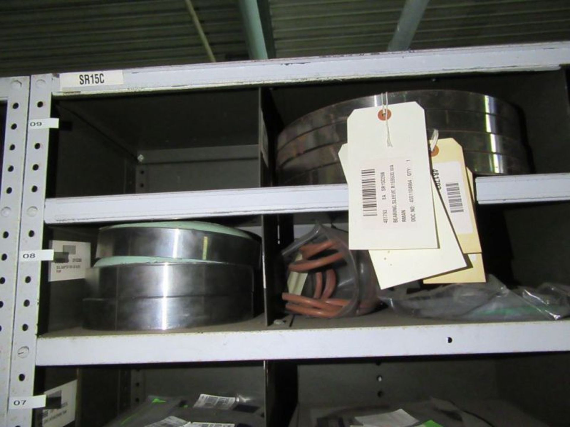 CONTENTS OF 5 SHELVES OF LINER PLATES, SKIRT CYLINDERS, VALVE MIST ELIMINATORS PARTS, ETC - Image 33 of 54