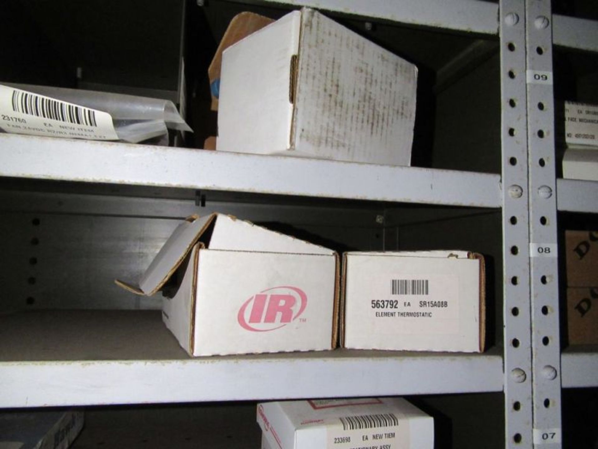 CONTENTS OF 5 SHELVES OF LINER PLATES, SKIRT CYLINDERS, VALVE MIST ELIMINATORS PARTS, ETC - Image 12 of 54