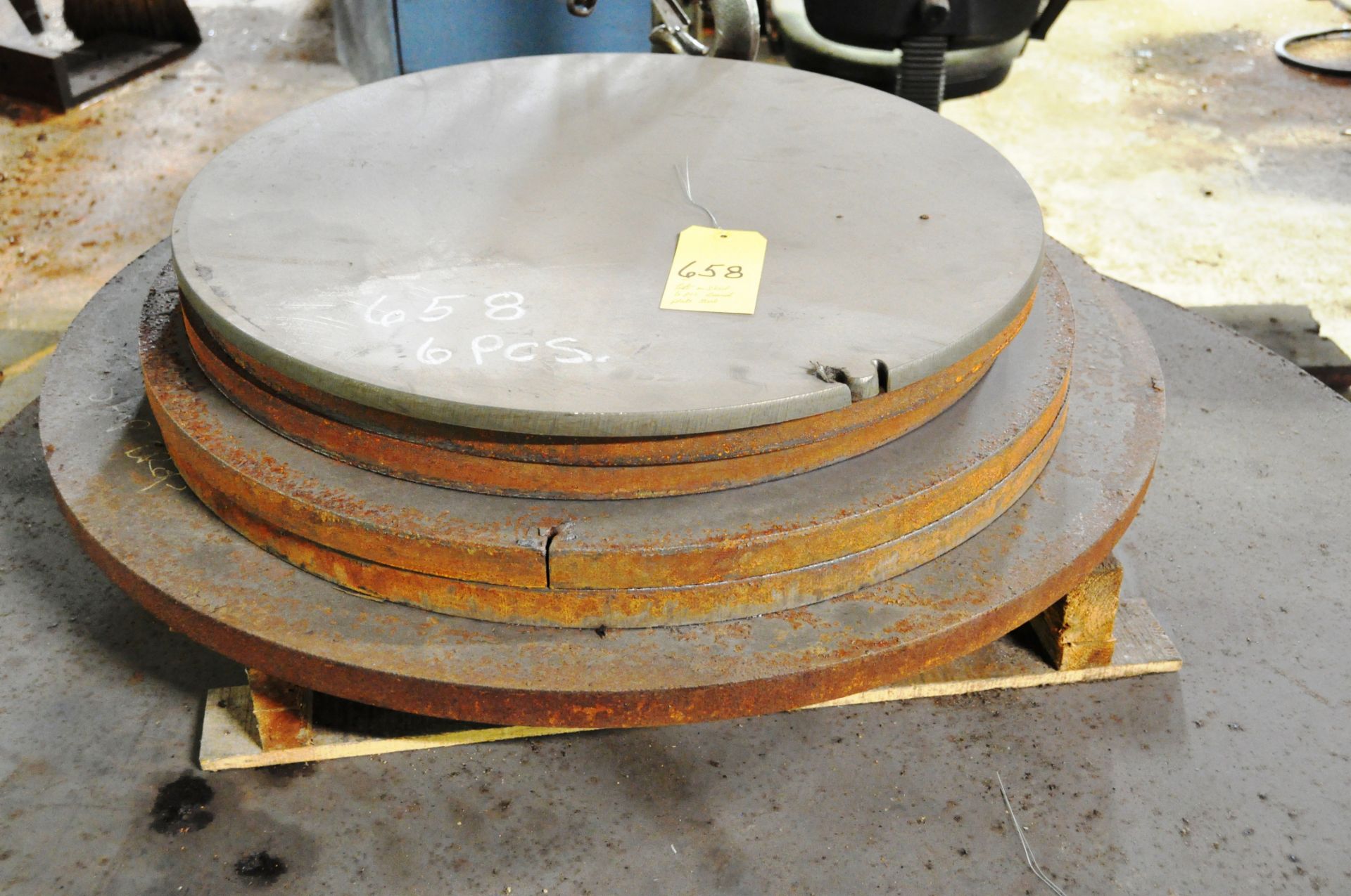 6 PCS, ROUND STEEL PLATES, ASSORTED SIZES.