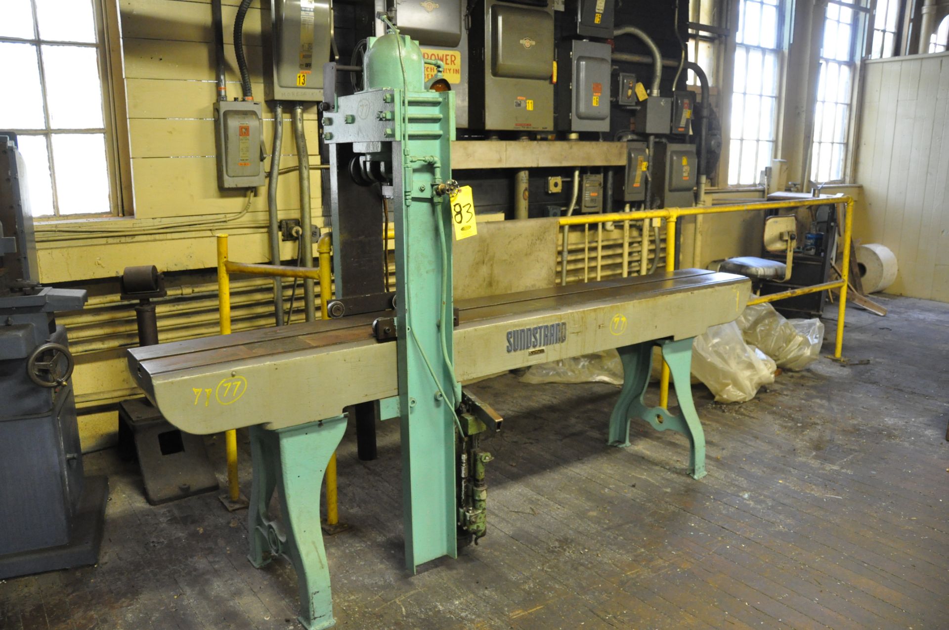 SUNSTRAND STRAIGHTENING PRESS, S/N 78-4257, BED SIZE 12-1/2" X 106" WITH 1 T SLOT…