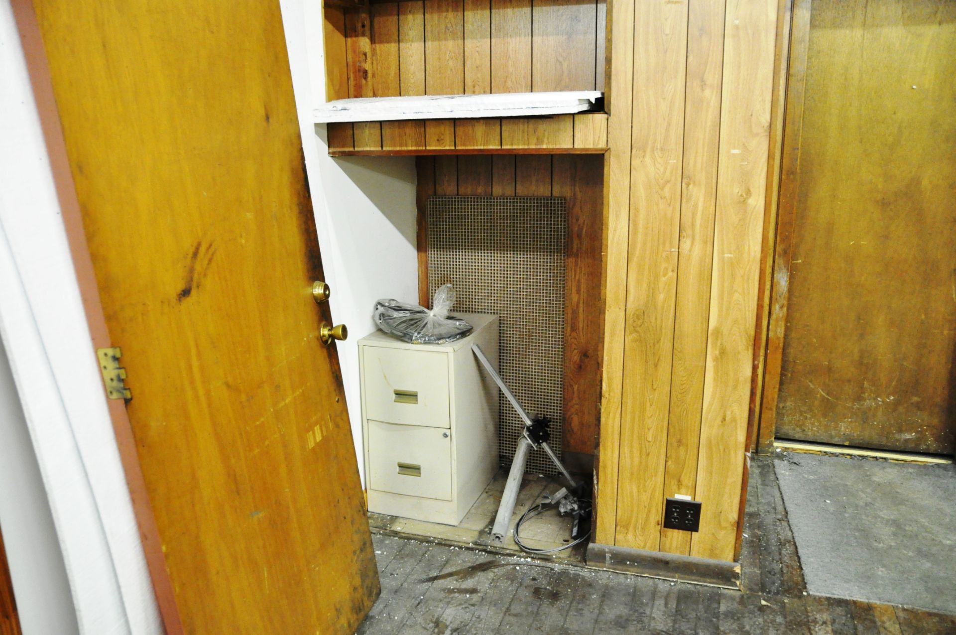 OTHER HALF OF STORAGE ROOM AREA CONTENTS: STANDARD REGISTER WIDE BED PRINTER… - Image 9 of 18