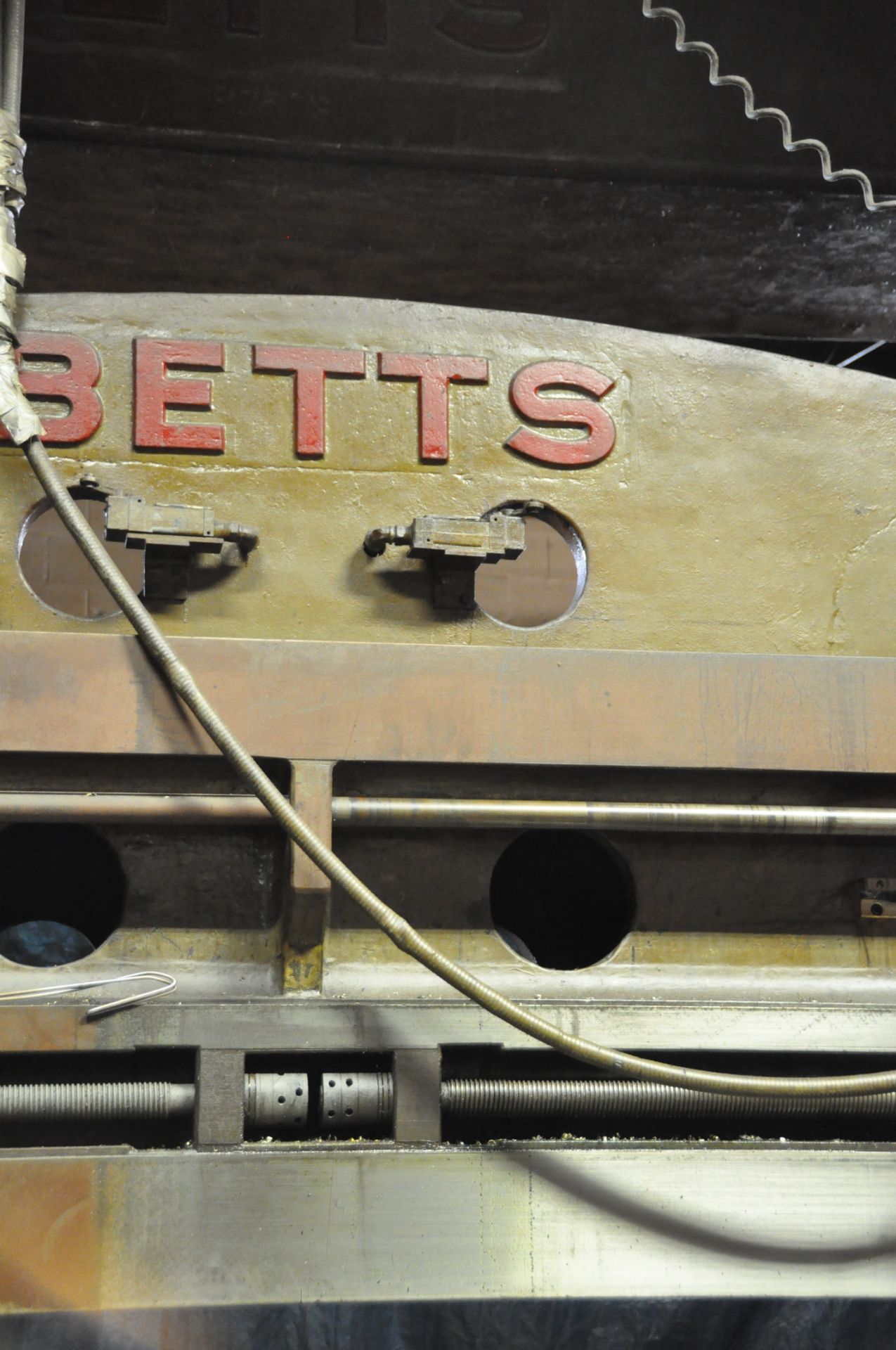 14' BETTS VERTICAL BORING MILL, SN. E-7647, NEW 1953, (2) RAM HEADS… - Image 7 of 12