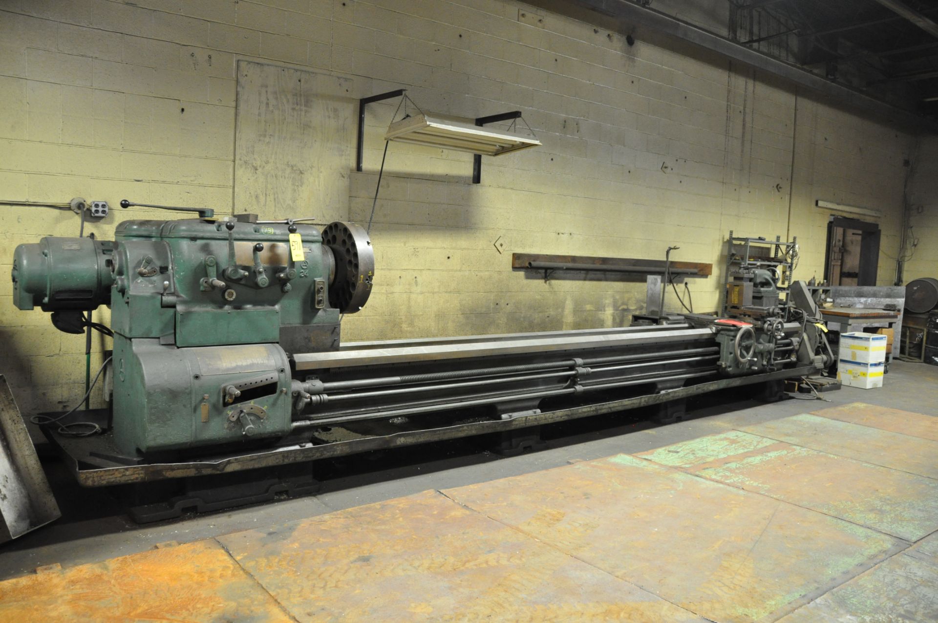 44" X 16' AXELSON LATHE, SN. 1043, MODEL 24, 6-555 RPM, 44" SWING OVER WAYS… - Image 2 of 3