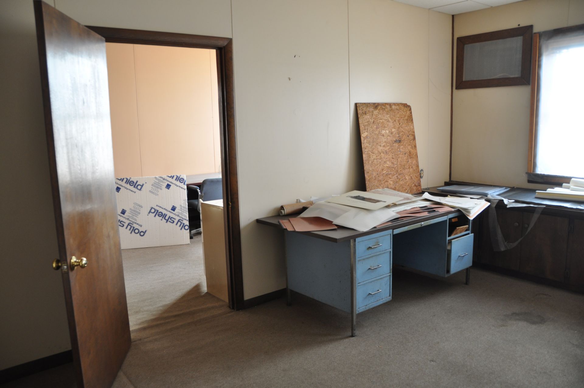 CONTENTS OF OFFICE AREA UPSTAIRS: DRAFTING TABLES, VACUUMS, DESKS, FILES… - Image 5 of 7