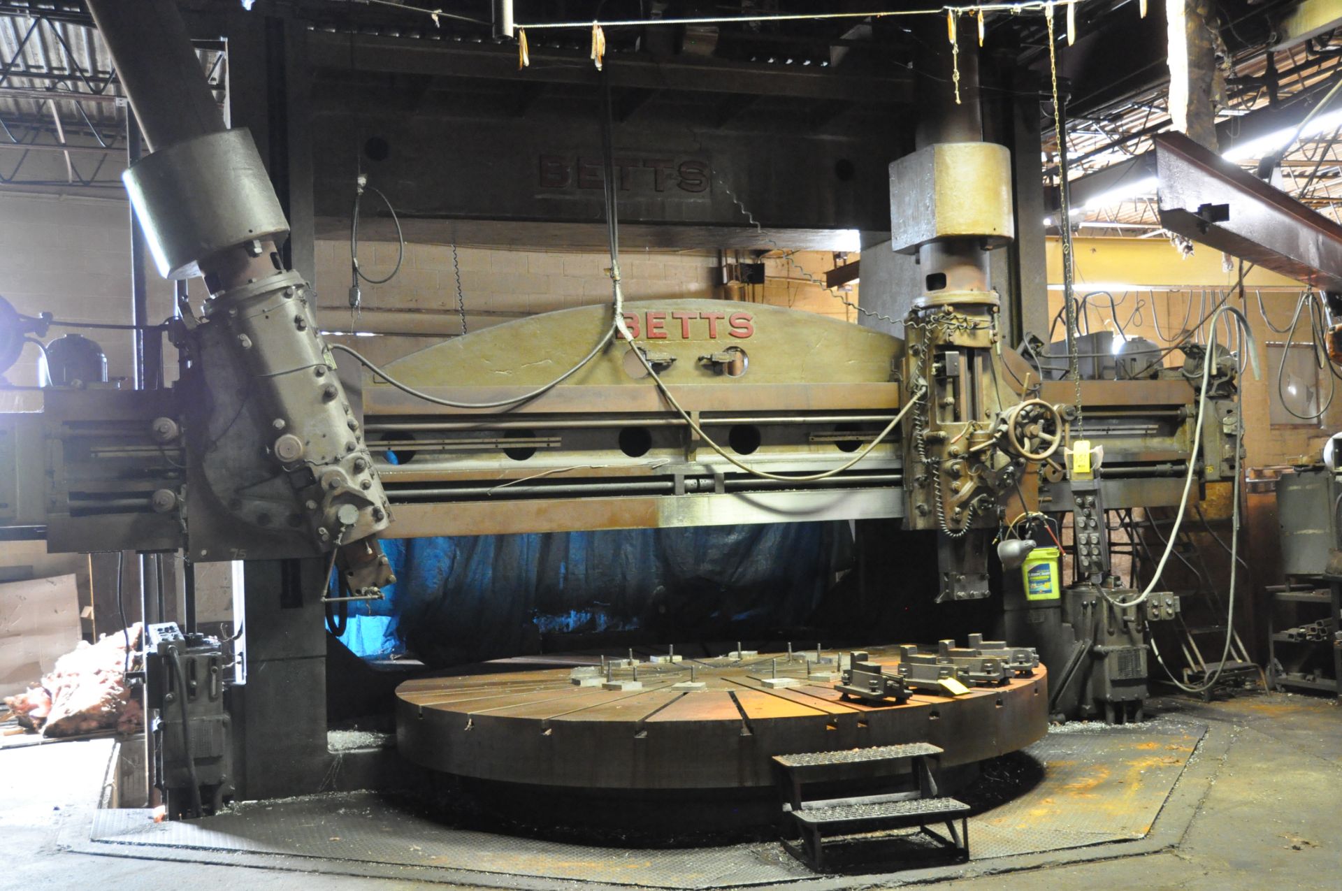 14' BETTS VERTICAL BORING MILL, SN. E-7647, NEW 1953, (2) RAM HEADS… - Image 3 of 12