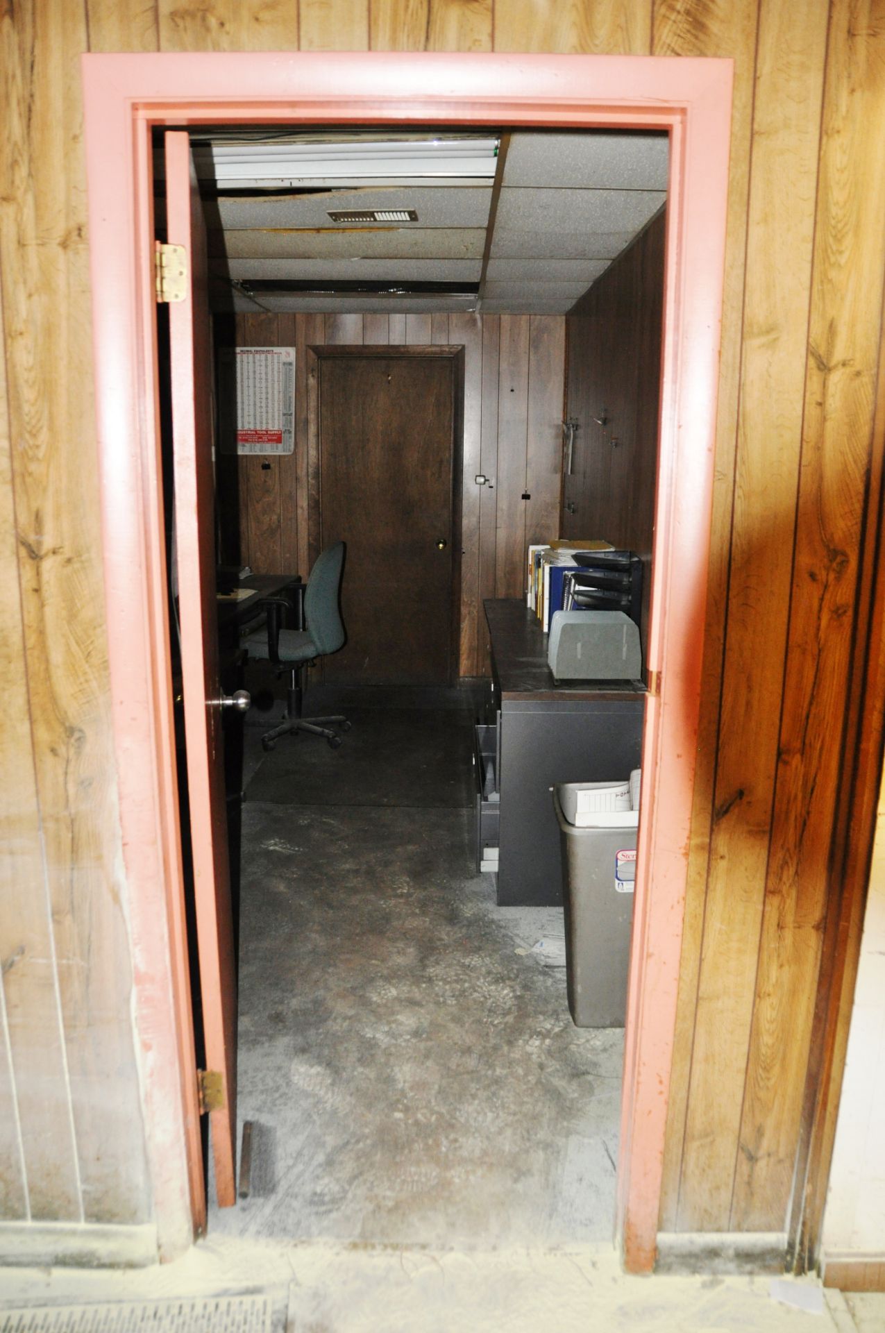 OTHER HALF OF STORAGE ROOM AREA CONTENTS: STANDARD REGISTER WIDE BED PRINTER… - Image 14 of 18