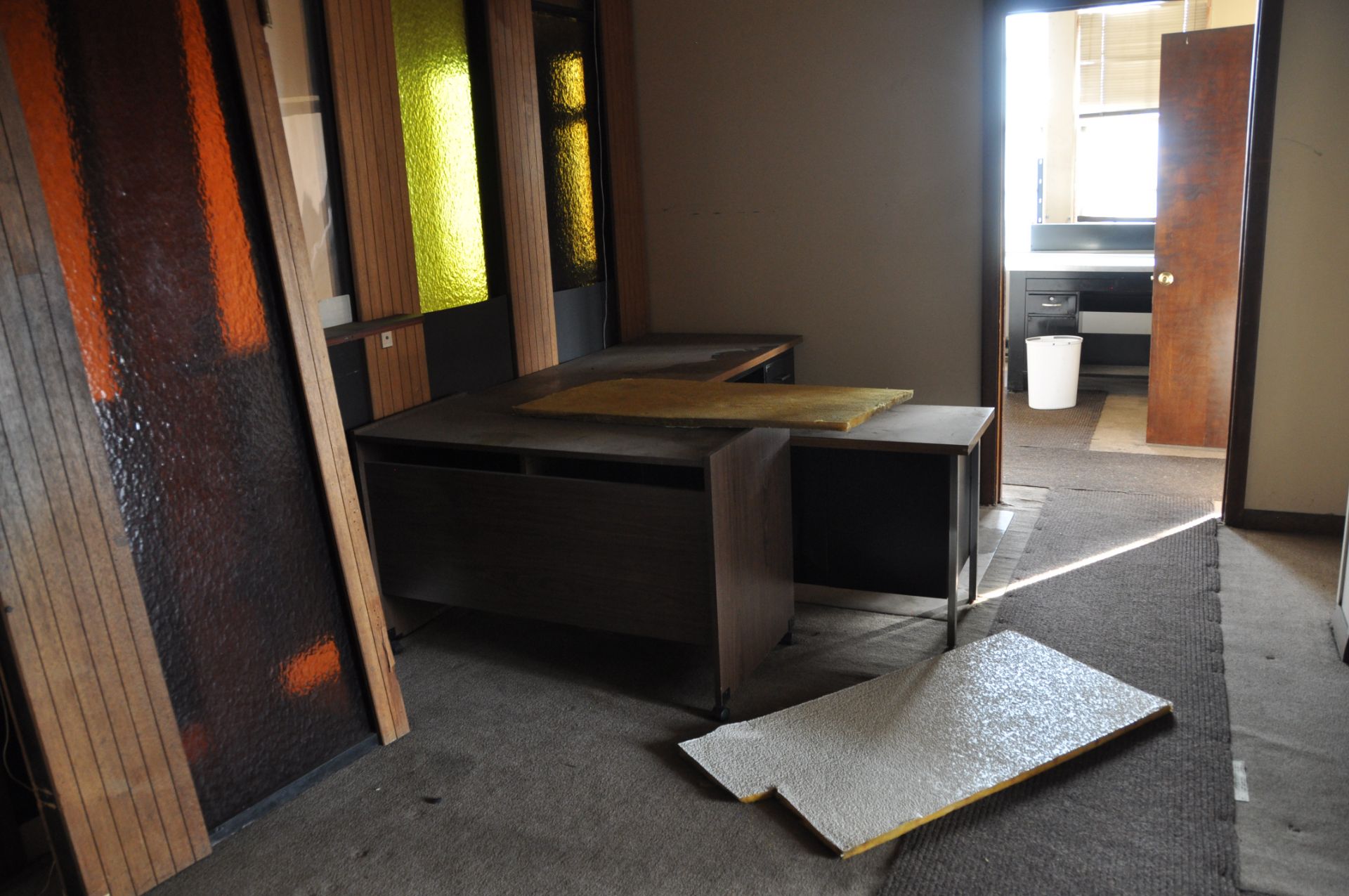 CONTENTS OF OFFICE AREA UPSTAIRS: DRAFTING TABLES, VACUUMS, DESKS, FILES… - Image 6 of 7