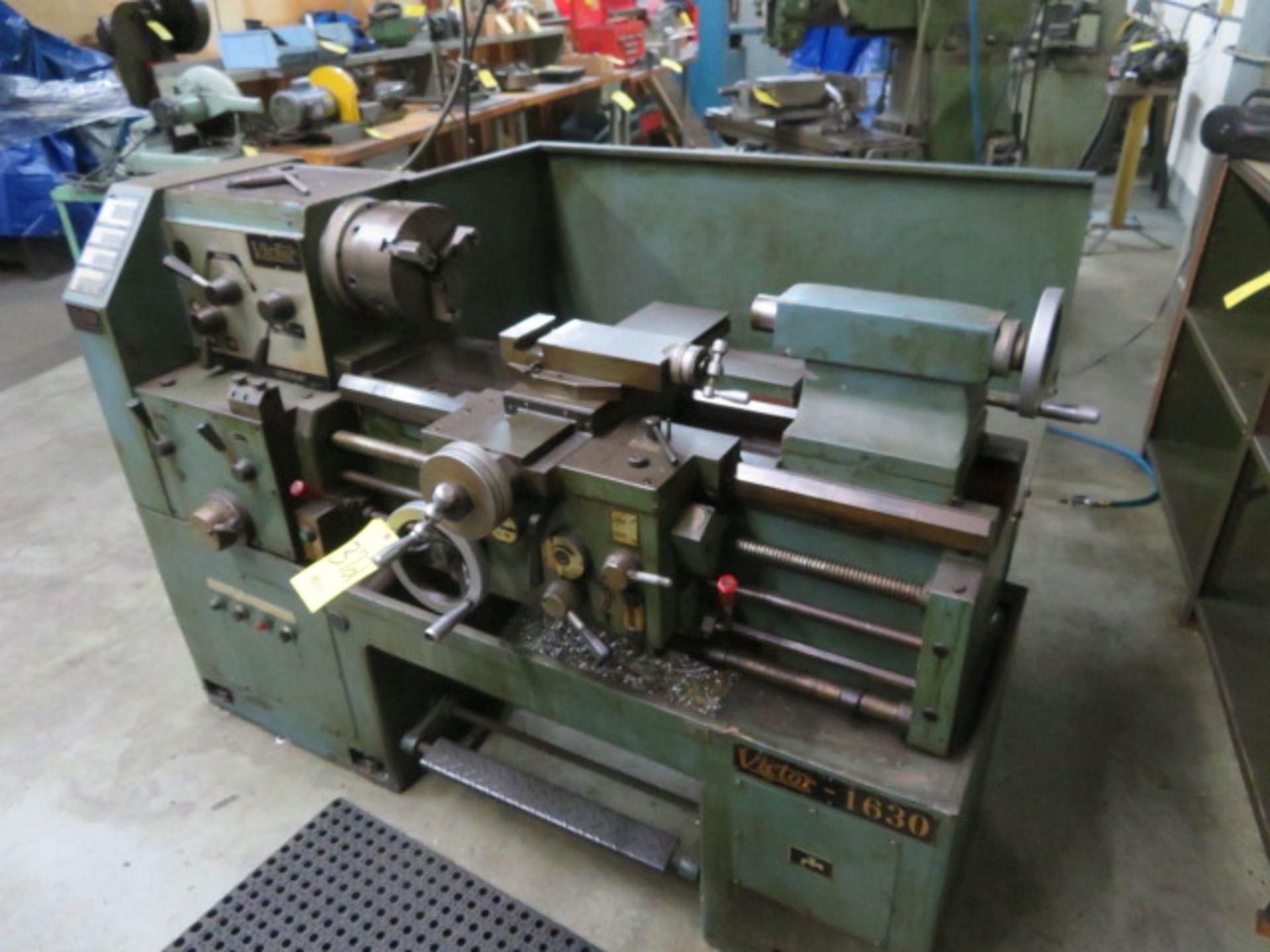 VICTOR 1630 GAP BED ENGINE LATHE 12/25 X30, IN/Mt, SS to 1800 rpm - Image 2 of 2