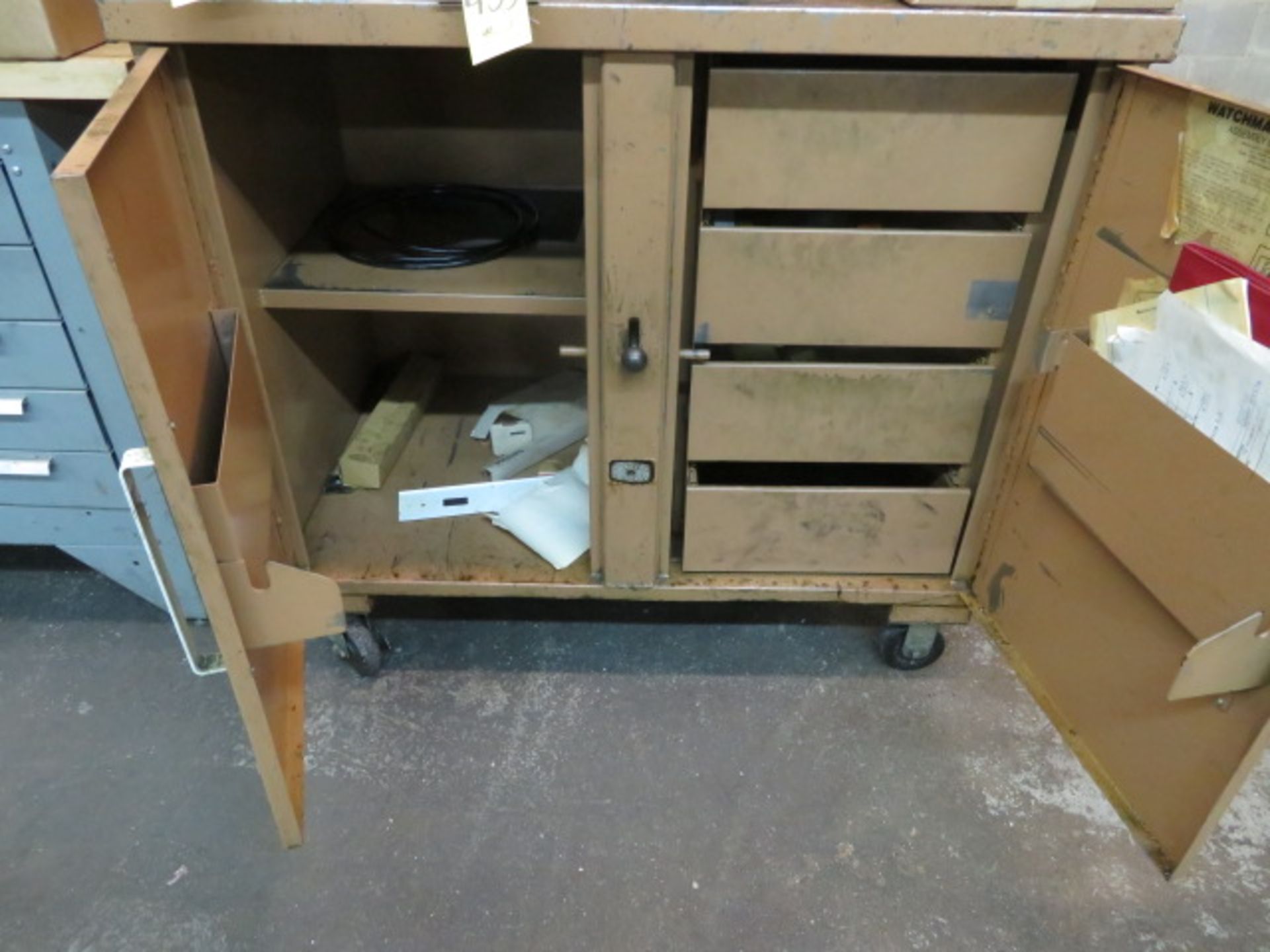 KNAACK PORTABLE TOOL CABINET - Image 2 of 2