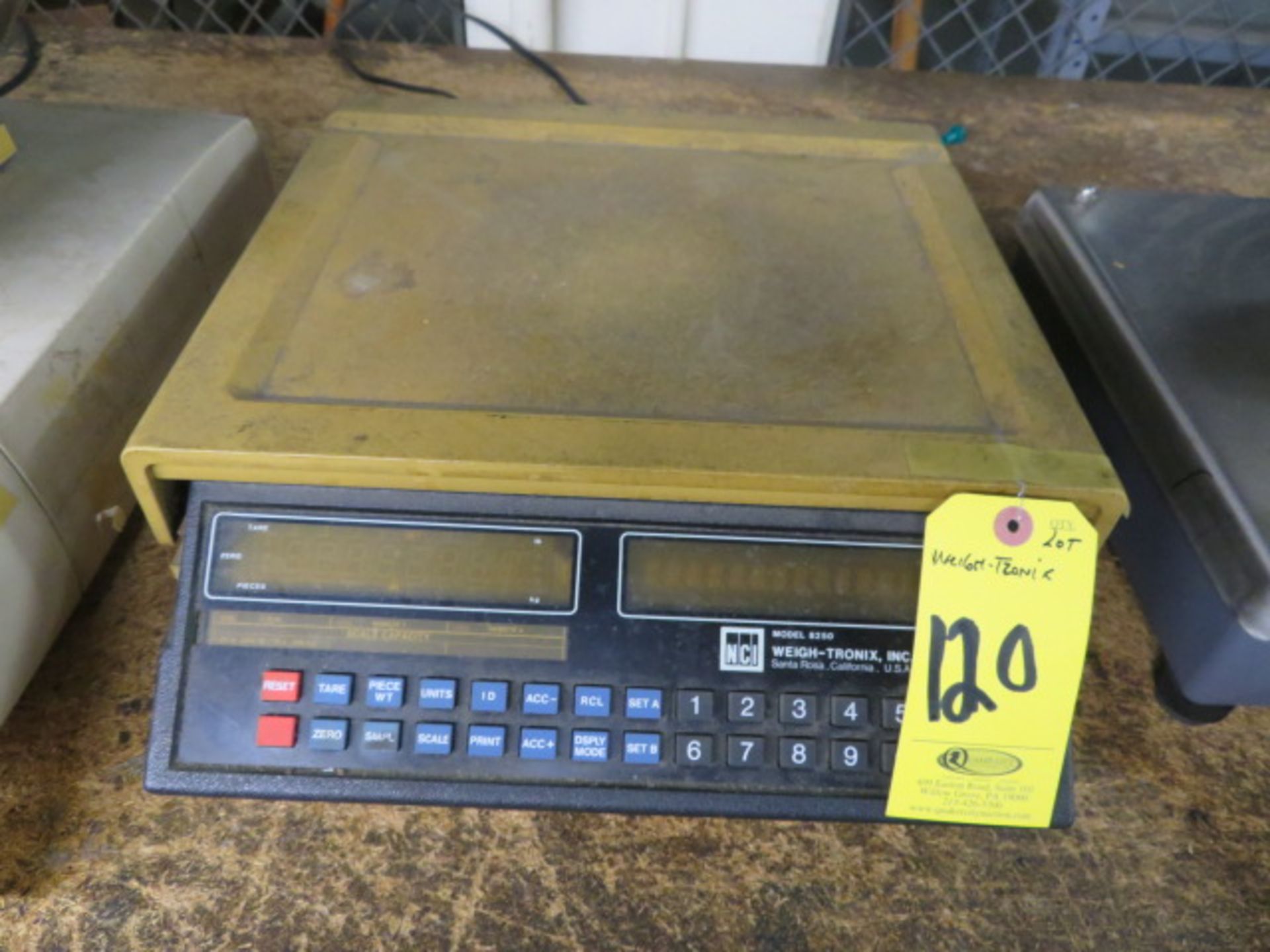 NCI 8250 WEIGH-TRONIX DIGITAL COUNTING SCALE