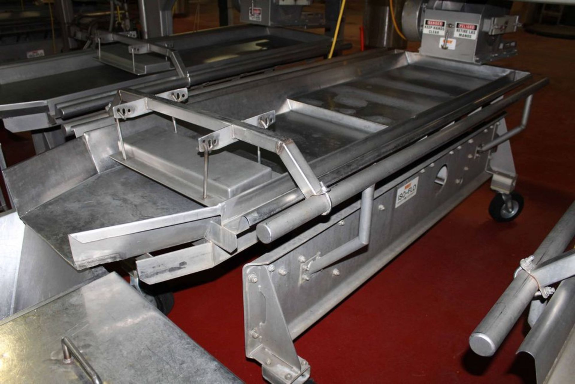 Key Iso-Flo Vibrating Inspection Conveyor