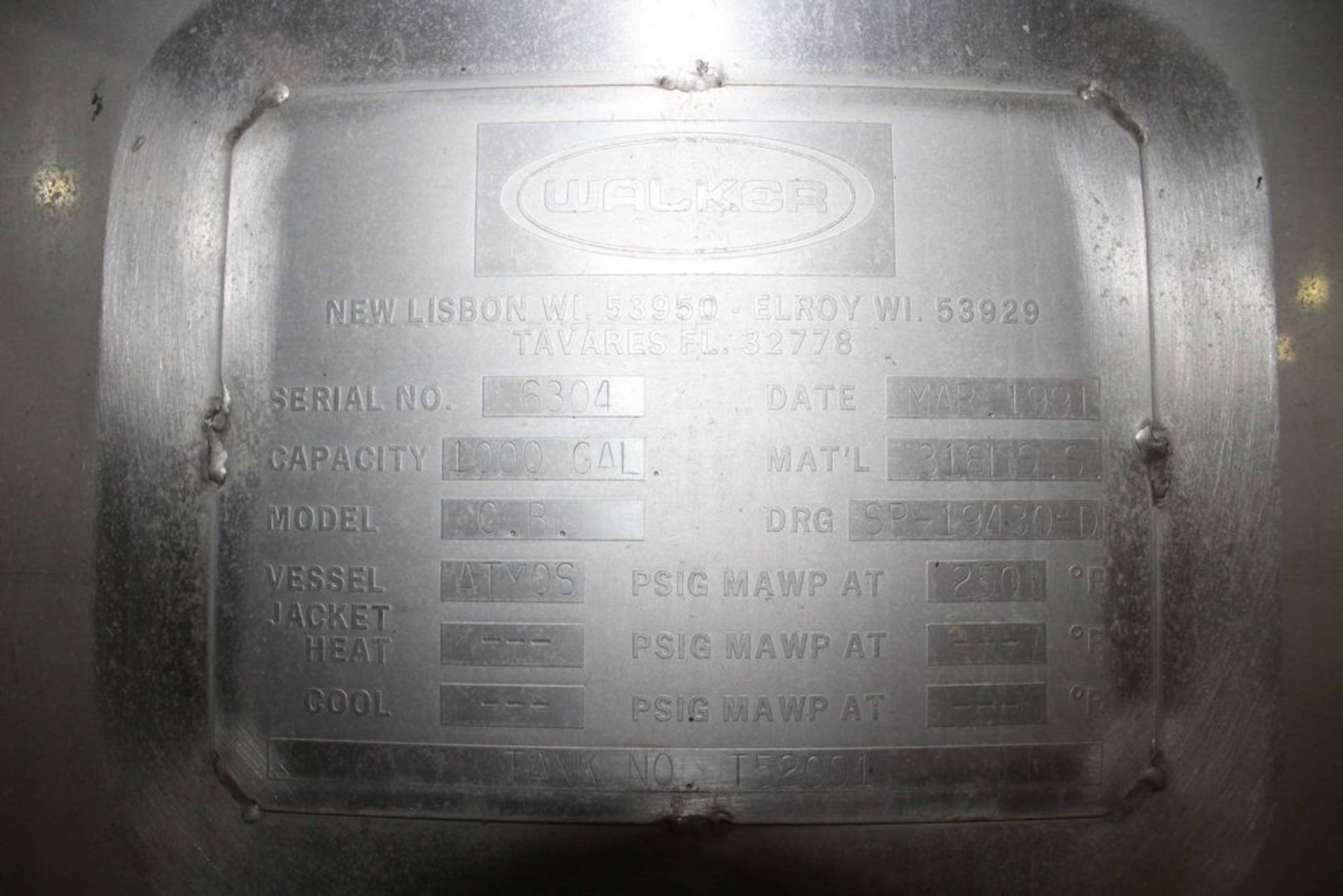 Walker 1000 Gallon Single Wall Stainless Steel Tank - Image 3 of 4