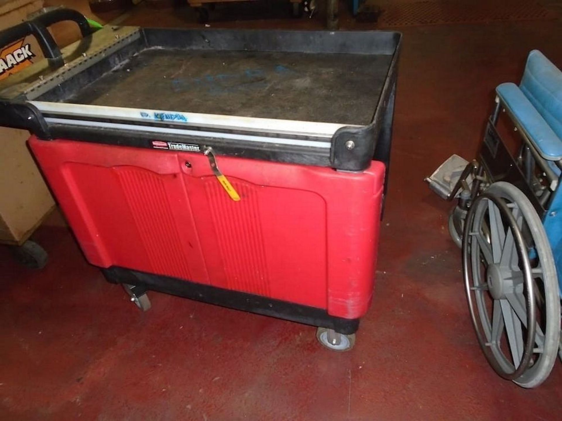 Plastic Mechanic Cart - Image 2 of 3