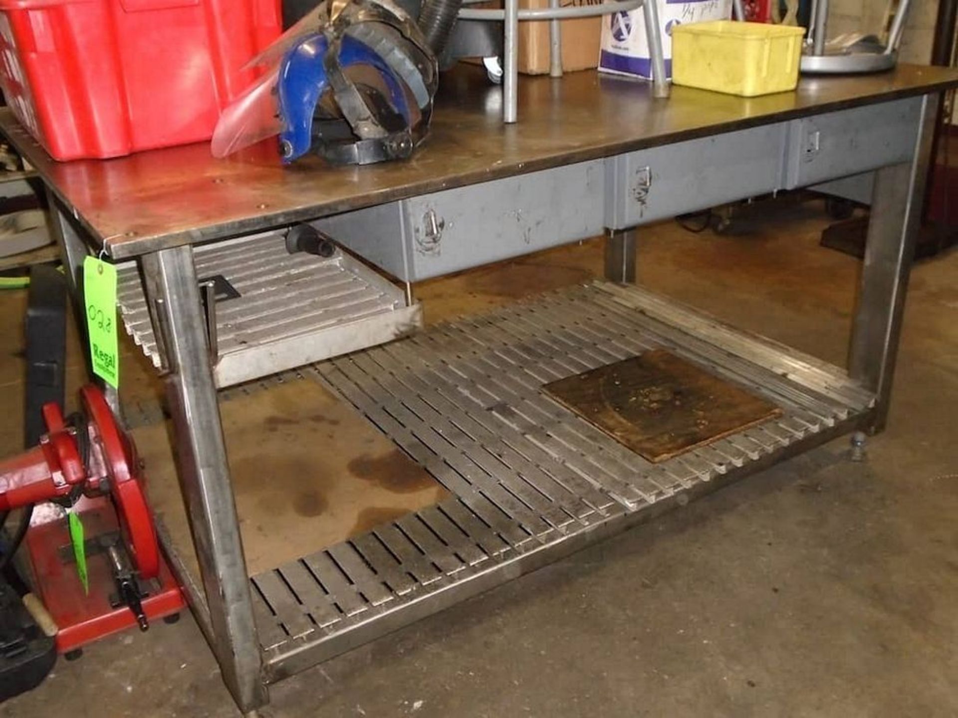 Metal Welding Table with three drawers