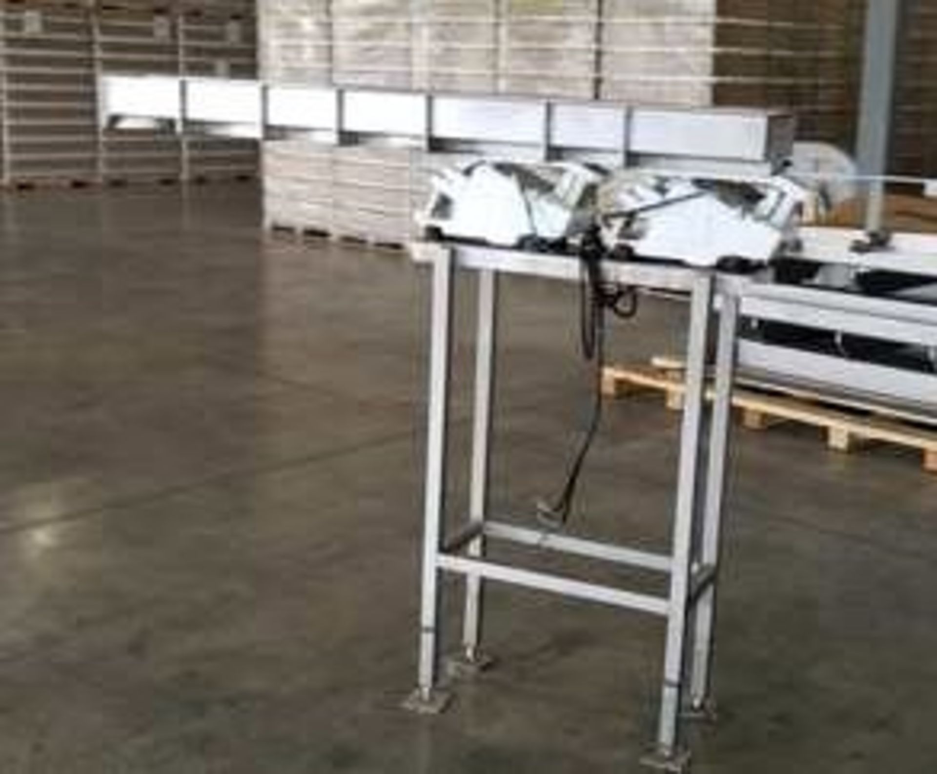 SOLD Buy It Now thru Lot 38 Bulk Bid- Vibrating Scale Feed Conveyor ---