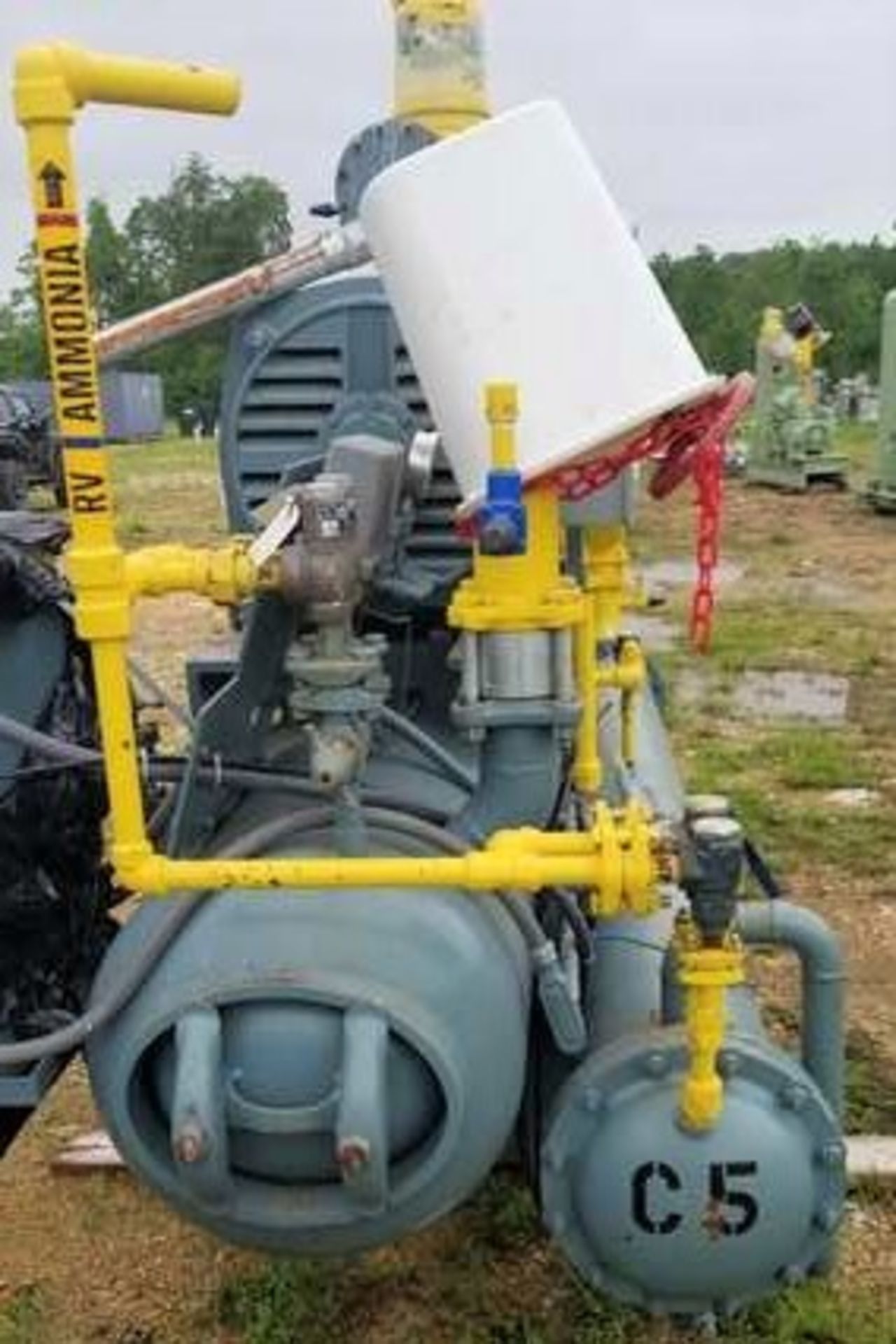 350HP Frick Ammonia Compressor. Rotary. Unit is MDL: RWB 11 134. 3600 rpm. Compressor Mdl: TDSH1931. - Bild 3 aus 6