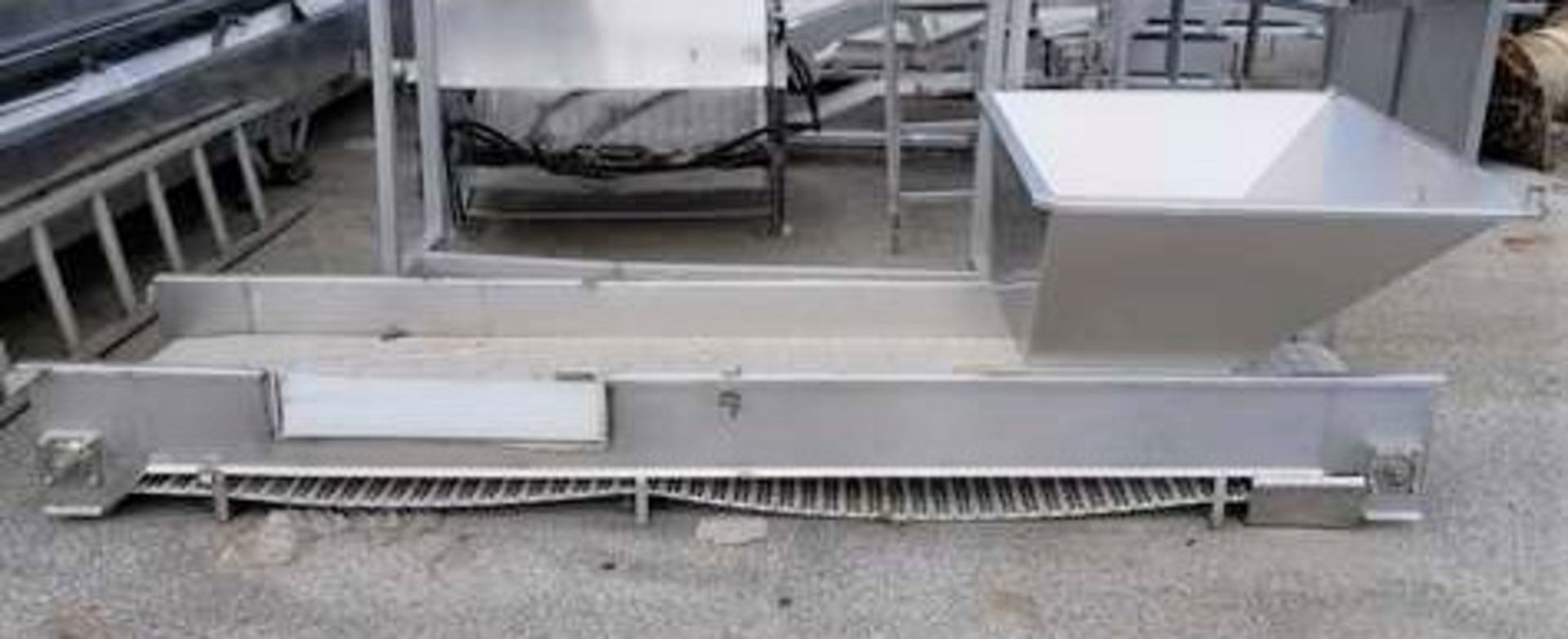 Flat UHMW belt S/S Conveyor with Hopper. 10'L x 24"W belt. Hopper is 17" in from infeed end. Product