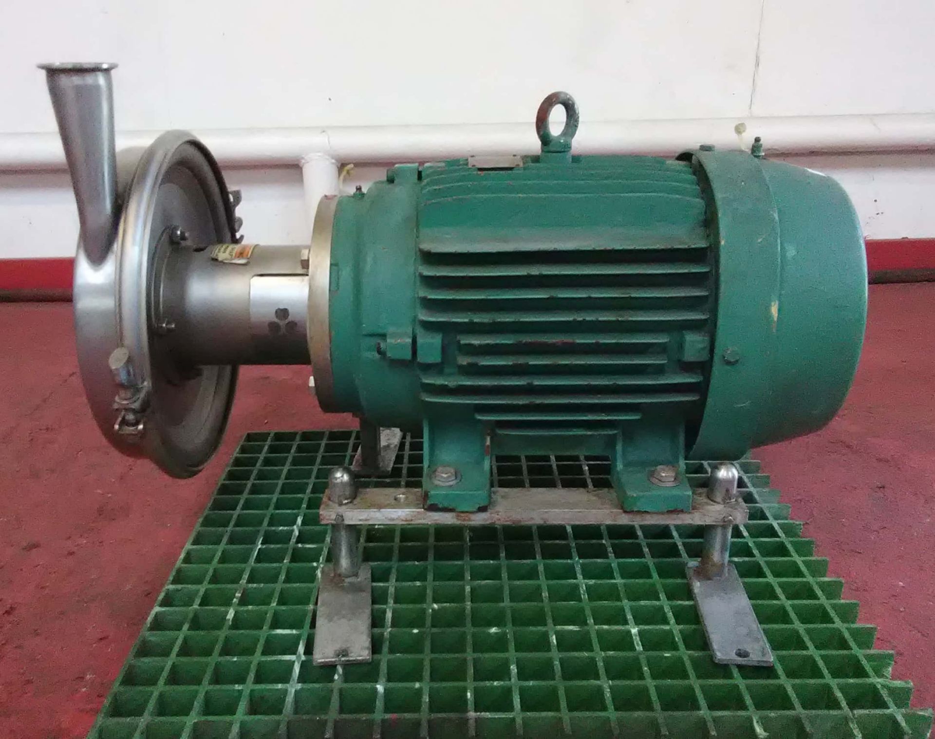 15 HP WEG S/S Centrifugal Pump. 3" in 2" out. 208-230/460V, 3ph. Mdl 2001536EP303103. Severe Duty.