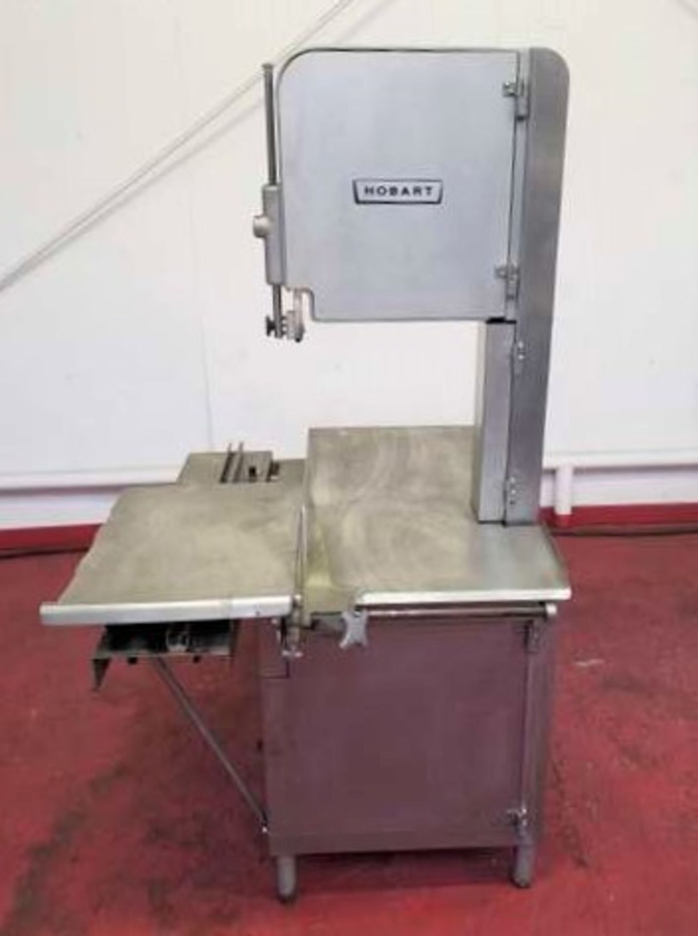 Hobart S/S Meat Bandsaw. MDL: 5216-D. 2hp 220V 3ph. S/N: 11-071-843. Tested and ready to work. OD=