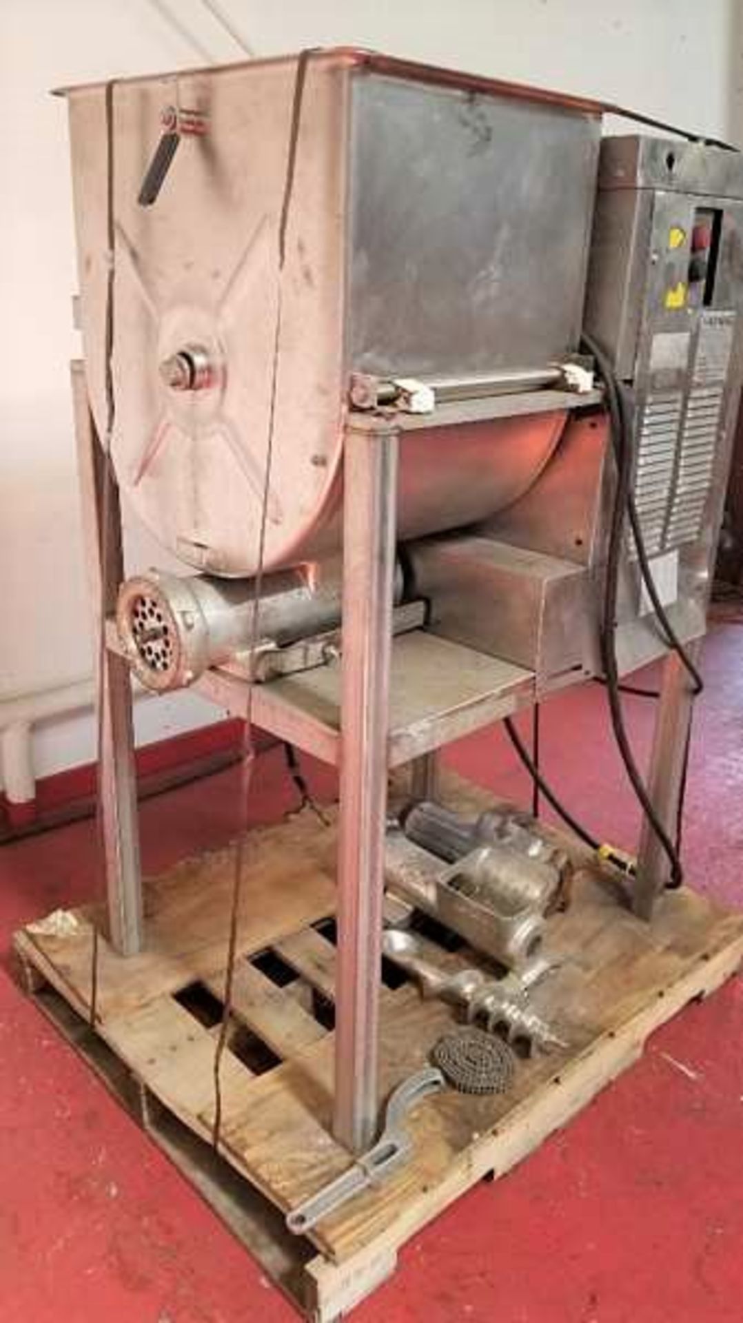 Hollymatic Mixer Grinder. S/S . No data plate. Mdl 180A. 200 lb. capacity. With rebuilt re-tinned - Bild 3 aus 5