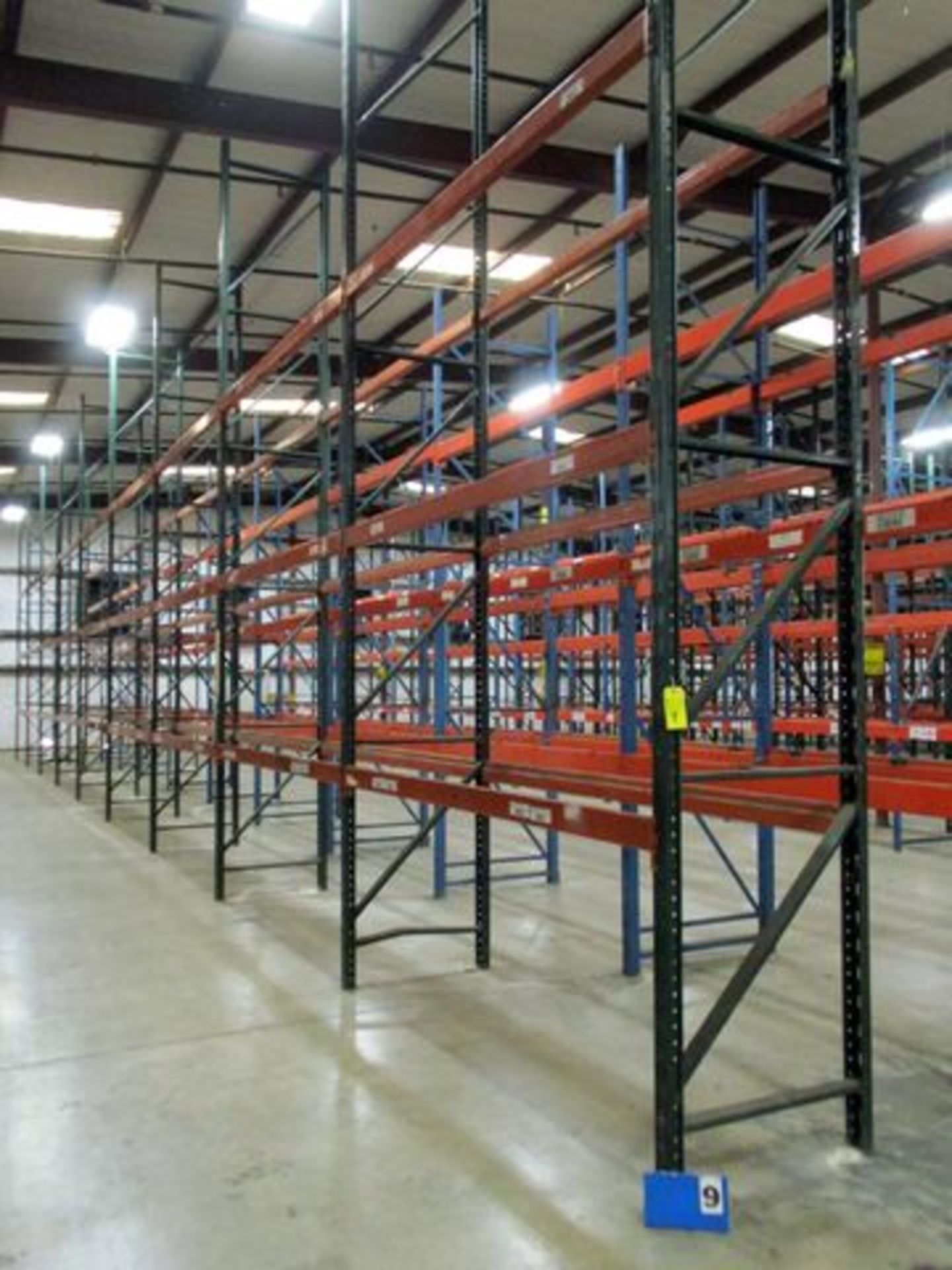 PALLET RACK