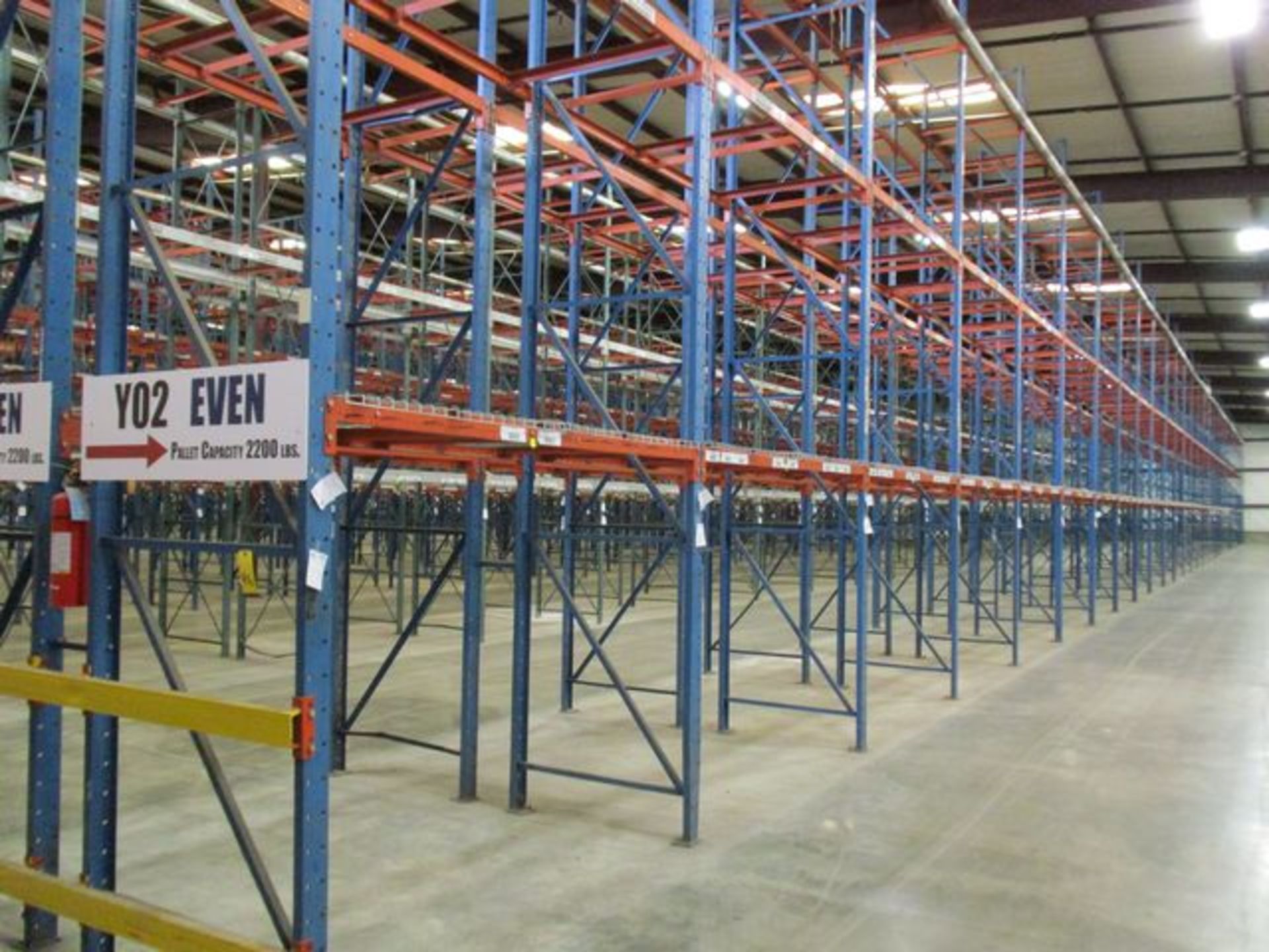 PALLET RACK - Image 4 of 9