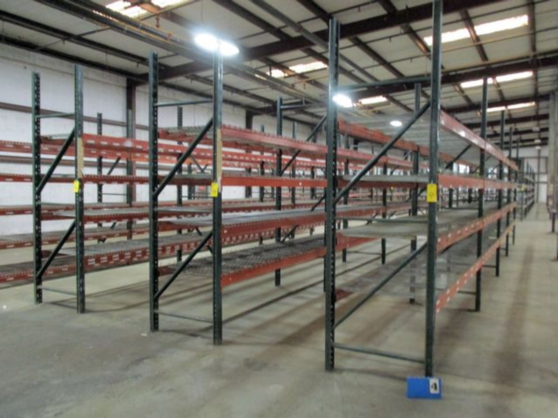 PALLET RACK