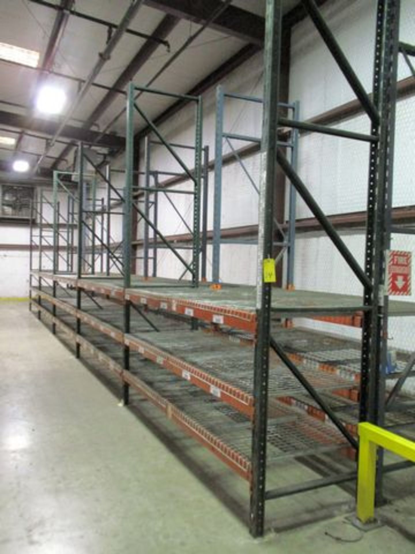 PALLET RACK - Image 2 of 4