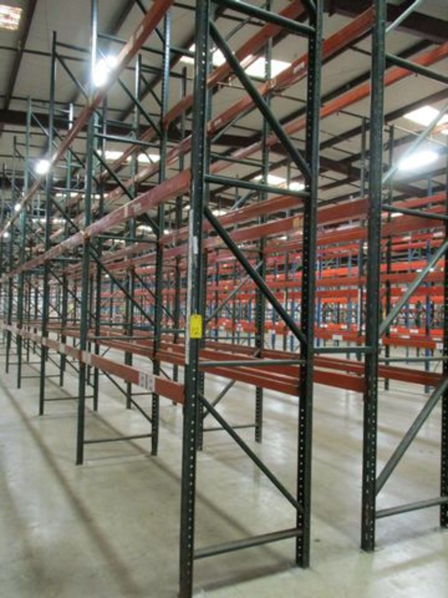 PALLET RACK - Image 4 of 6