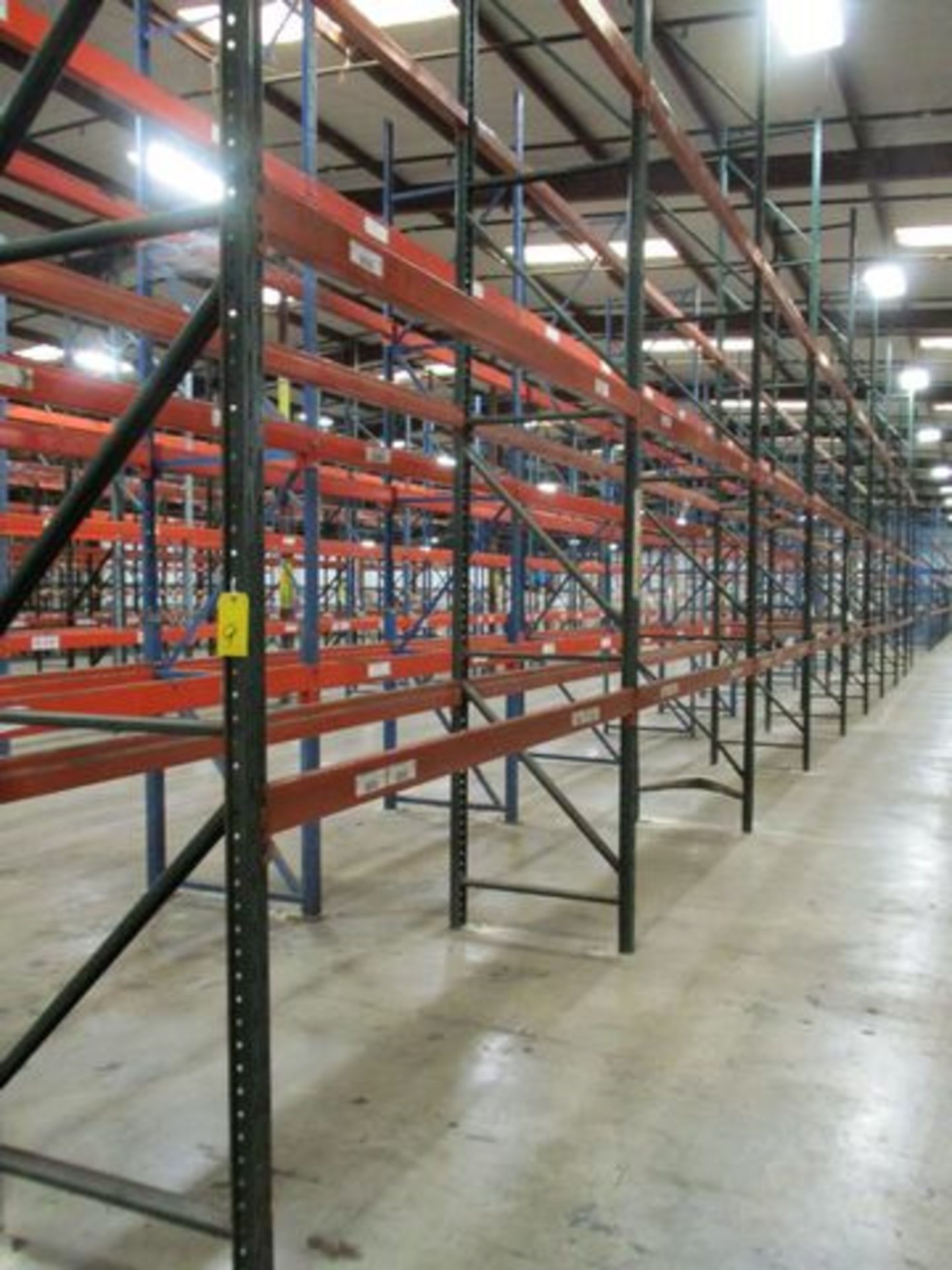 PALLET RACK - Image 2 of 4