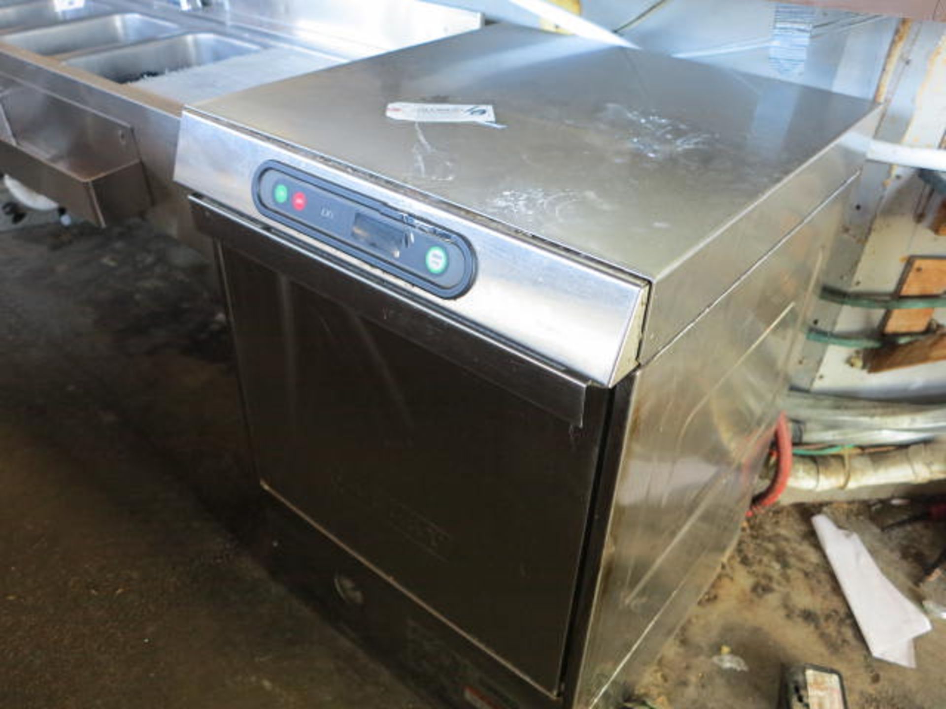 Hobart LXi Glaassware Dishwasher