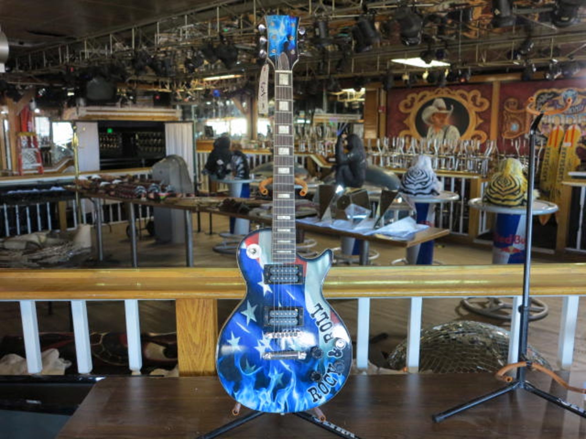 Bourbon Street Rockhouse Imitation Les Paul Electric Guitar