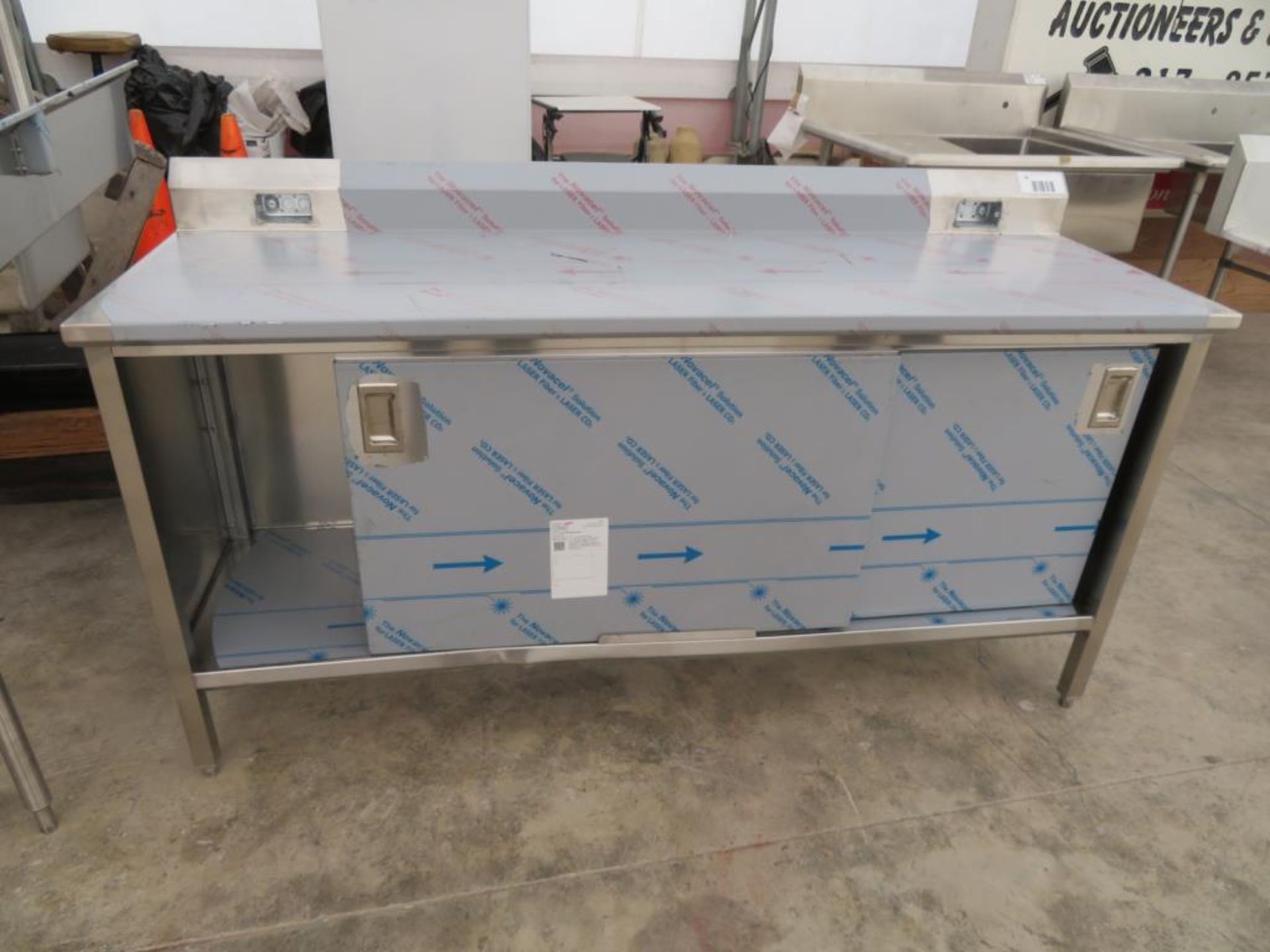 6' long by 22" deep 36" tall workbench with storage