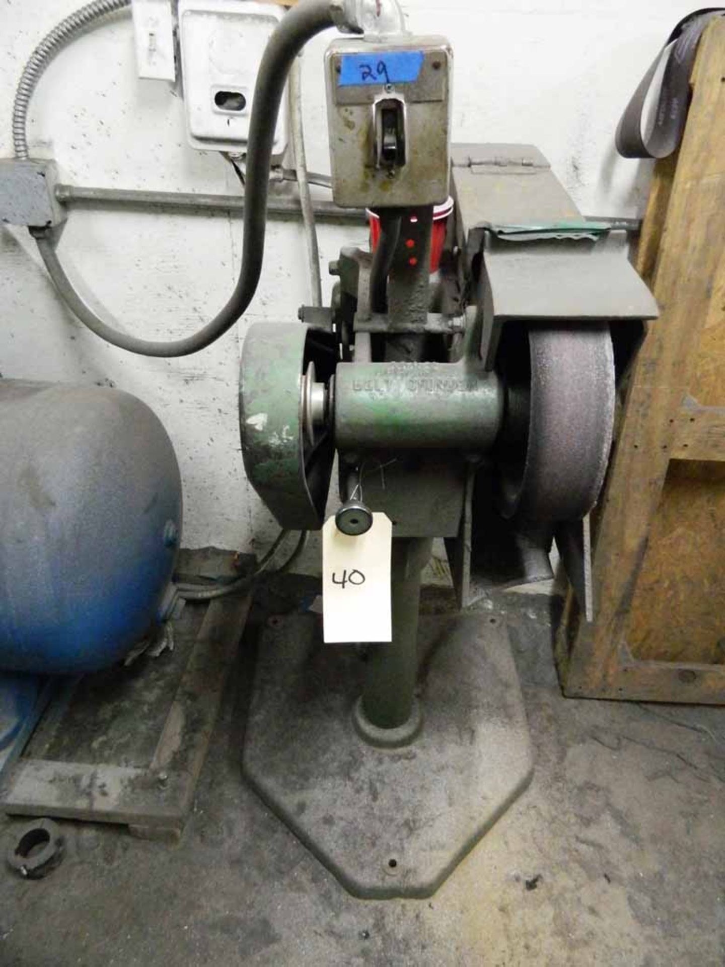 MAX abrasive belt grinder - Image 2 of 4