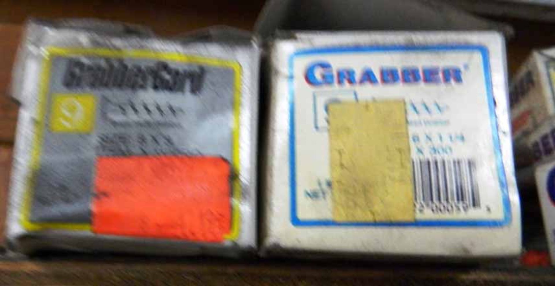 Large quantity of "Grabber" screws, (various sizes) - Image 4 of 10