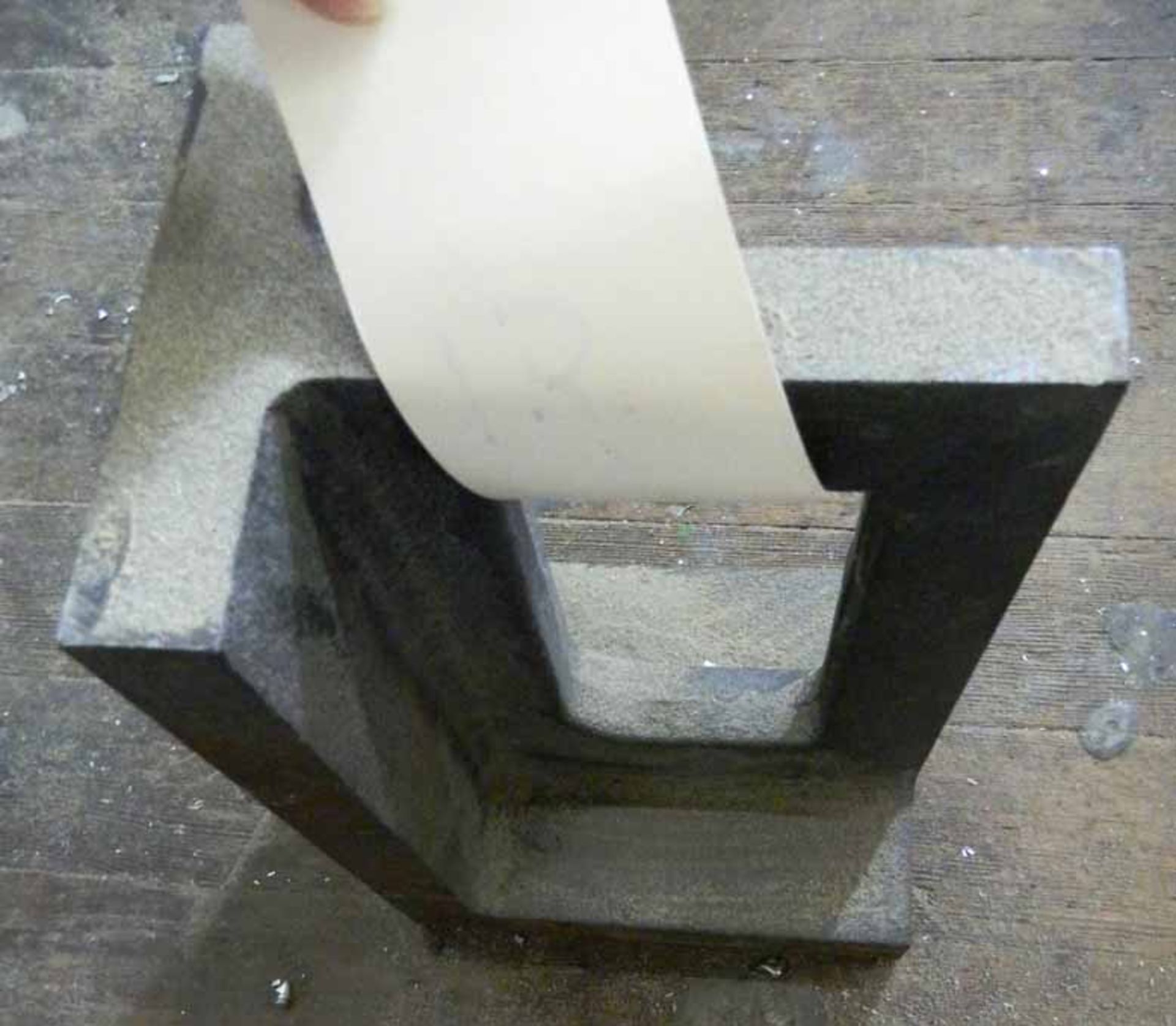 Universal right angle plate 7 x 10 x 5 - Image 2 of 2