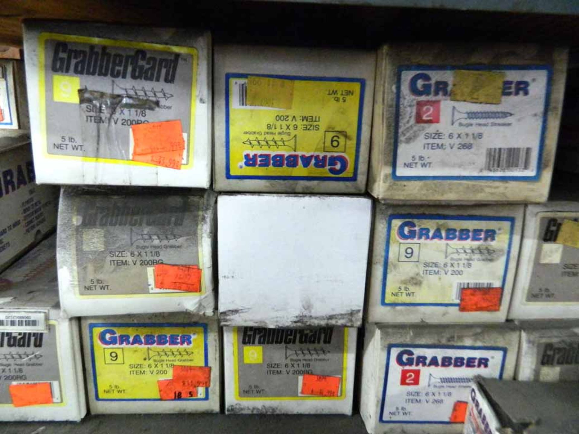 Large quantity of "Grabber" screws, (various sizes) - Image 7 of 10