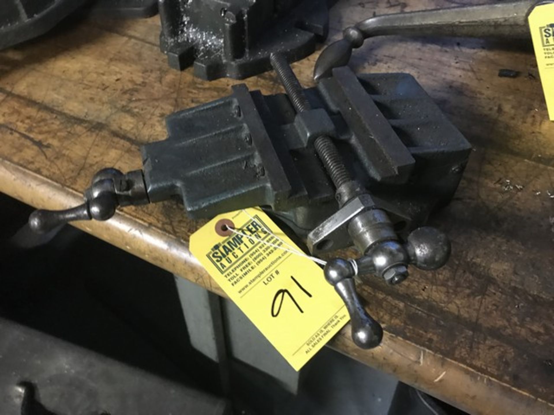 MACHINE VISE