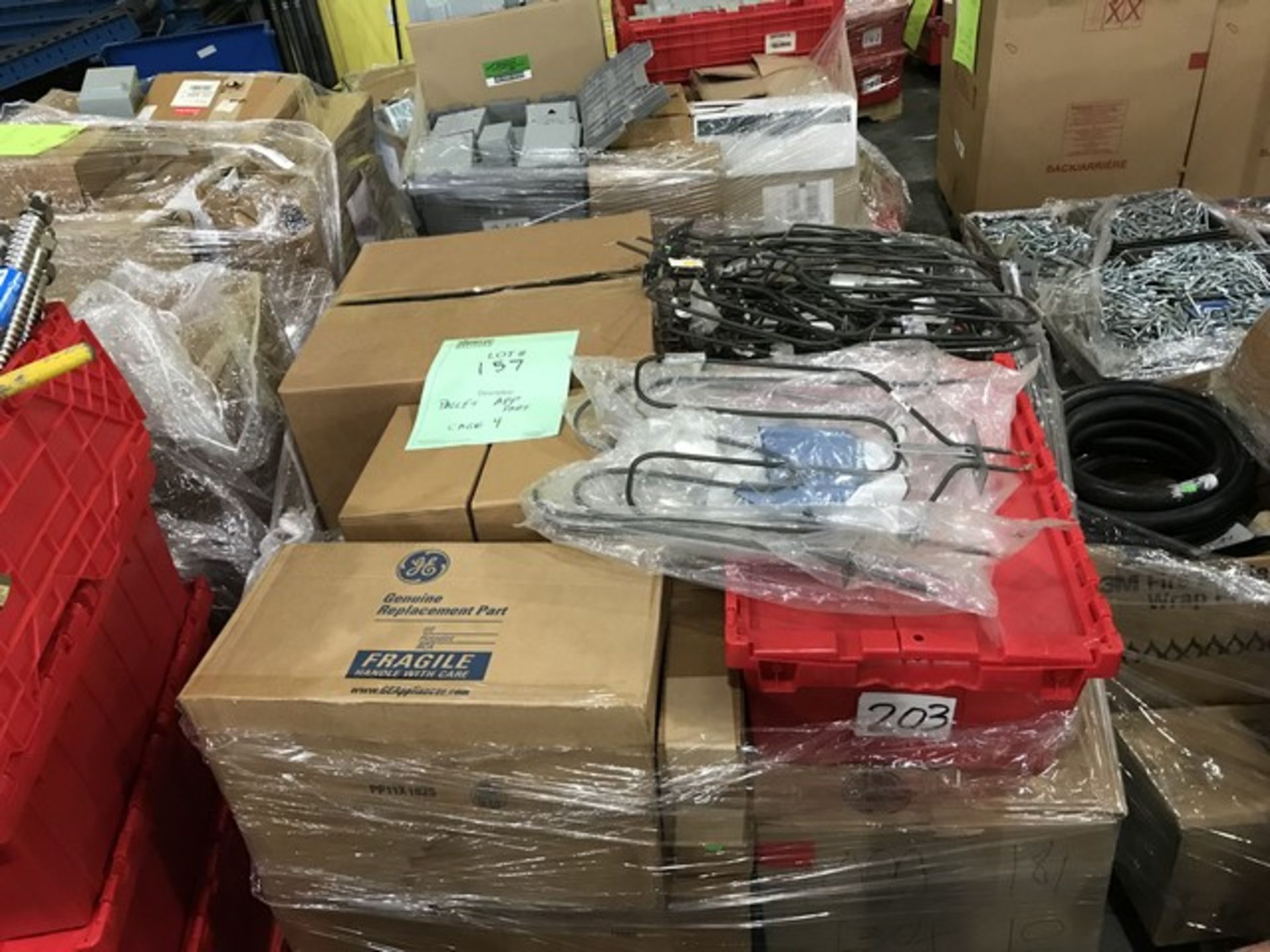 PALLET ASSORTED APPLIANCE PARTS (CAGE 4)