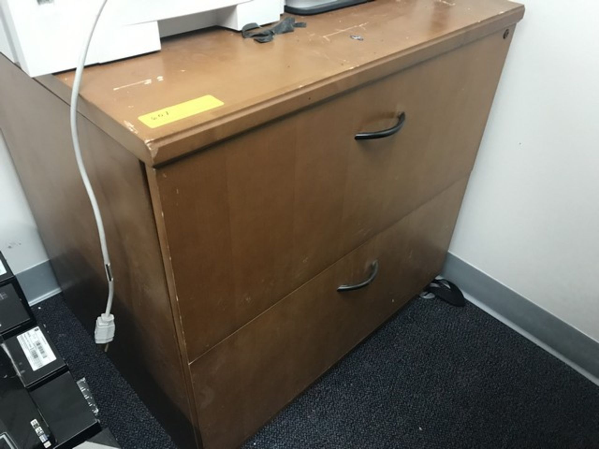 WOOD FILE CABINET WITH 2 DRAWERS