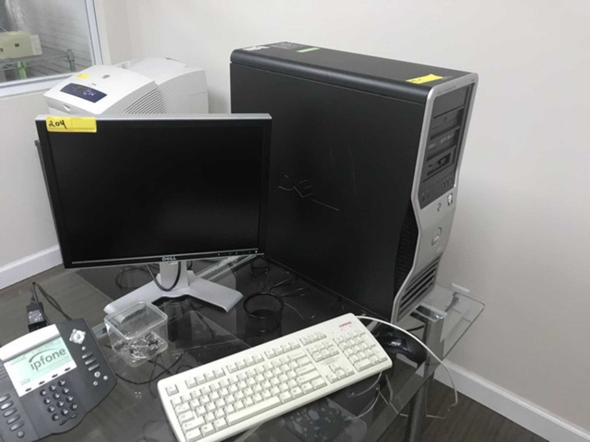 DELL PRECISION 690 COMPUTER SYSTEM WITH MONITOR