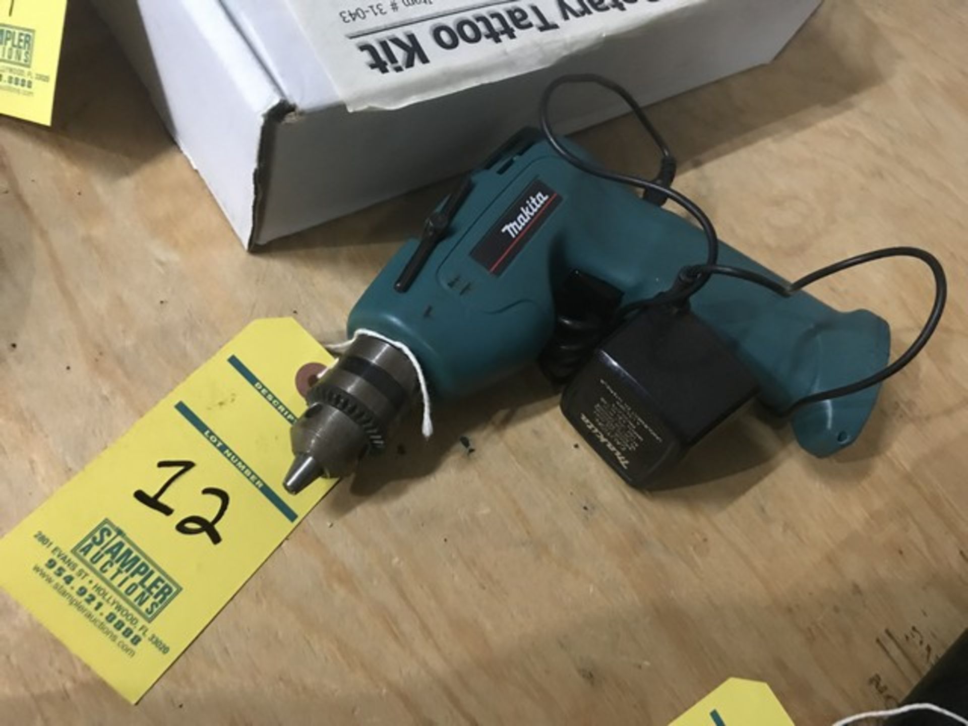 MAKITA 6041D RECHARGABLE CORDLESS DRILL