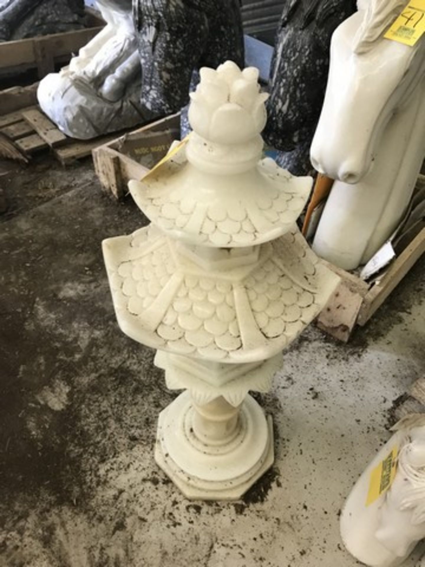 WHITE MARBLE STATUE - APPROXIMATELY 32''x12''x12'' (FOB LOXAHATCHEE, FL) - Image 2 of 2