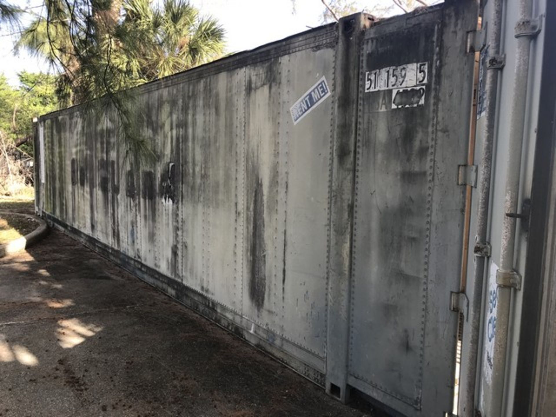 40' SHIPPING CONTAINER - 8'x8' - Image 7 of 8