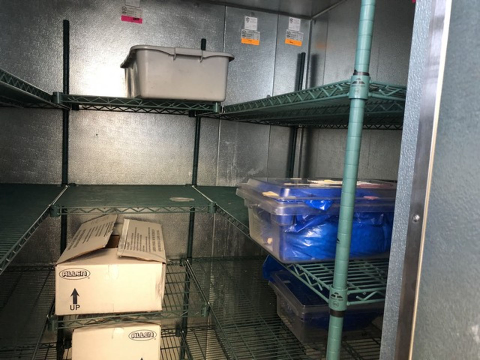 METRO RACKS (IN FREEZER)