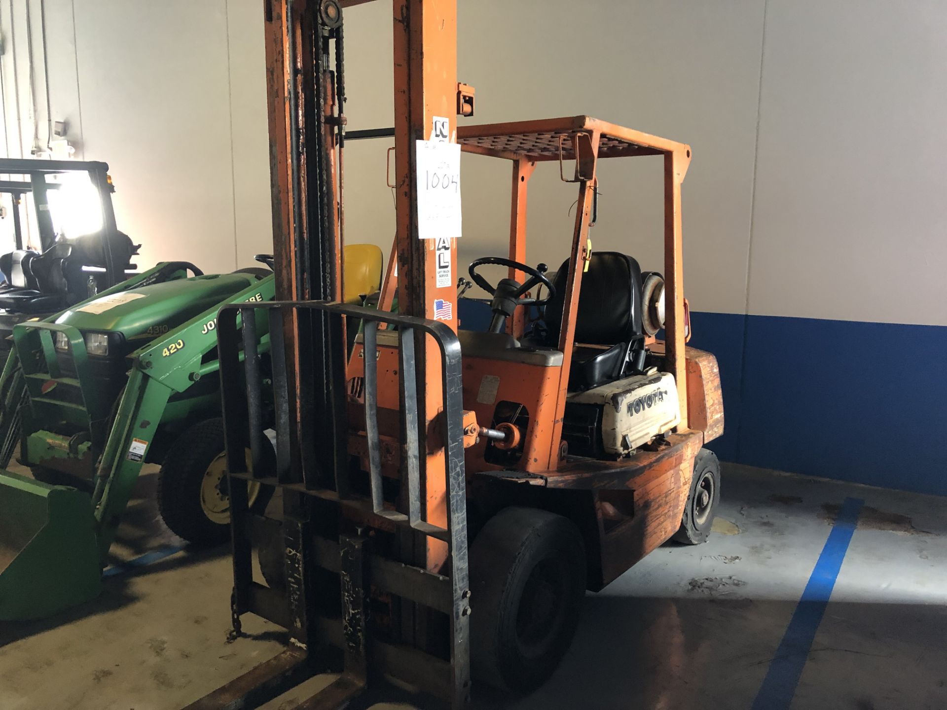 TOYOTA 4FG20 FORKLIFT - LPG / 2 STAGE - Image 2 of 2